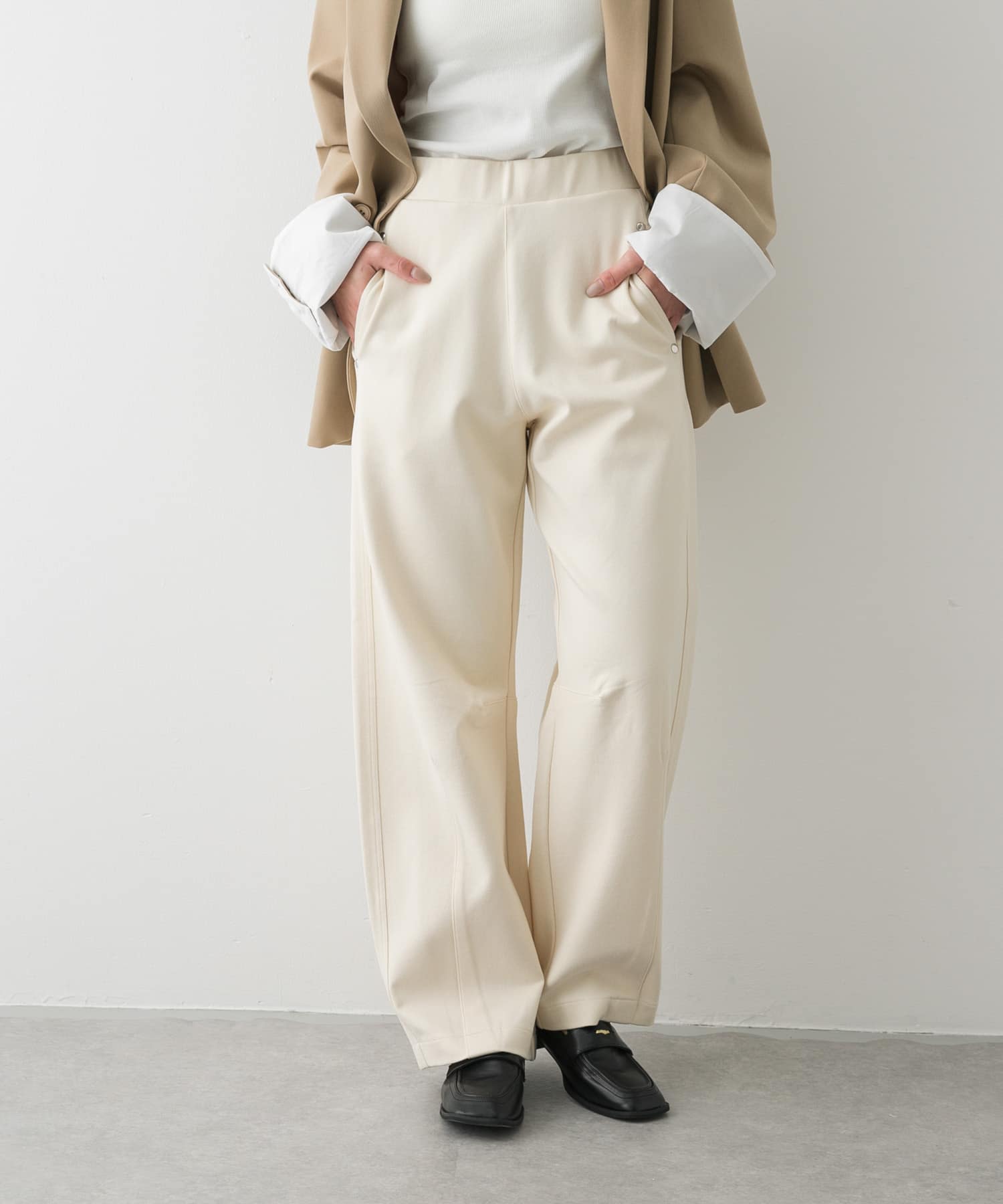 ポンチカーブパンツ