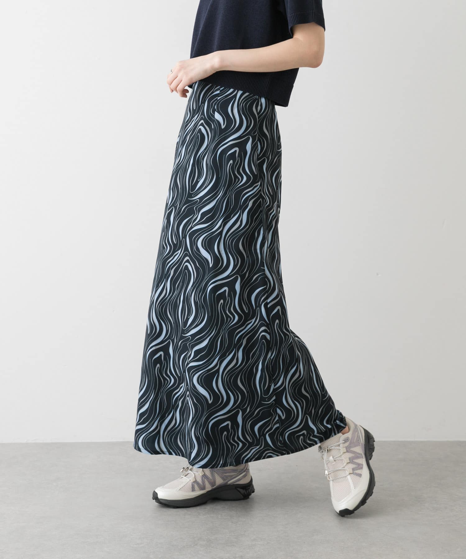 マーブルパターンナロースカート