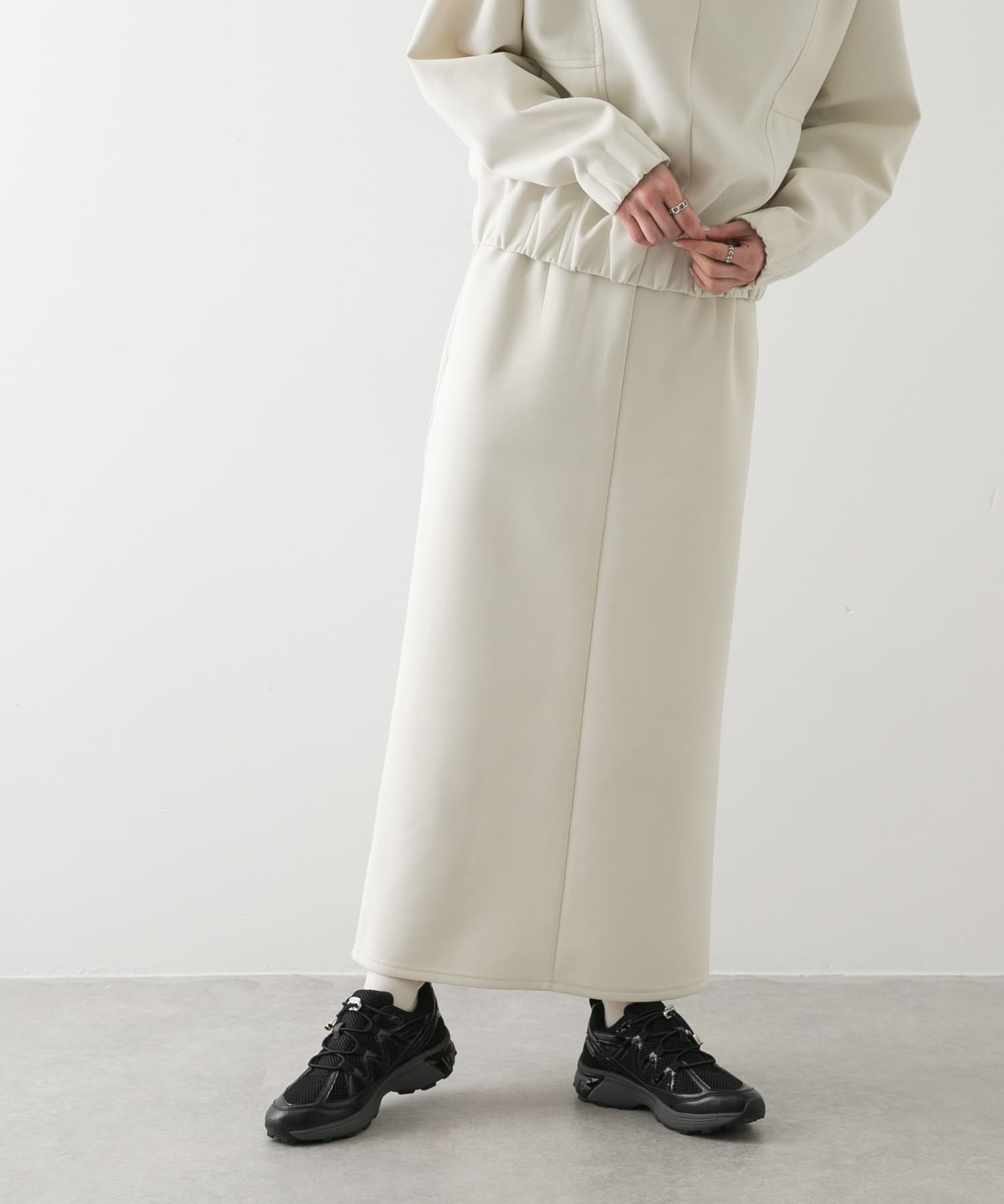 身長：169cm サイズ：one