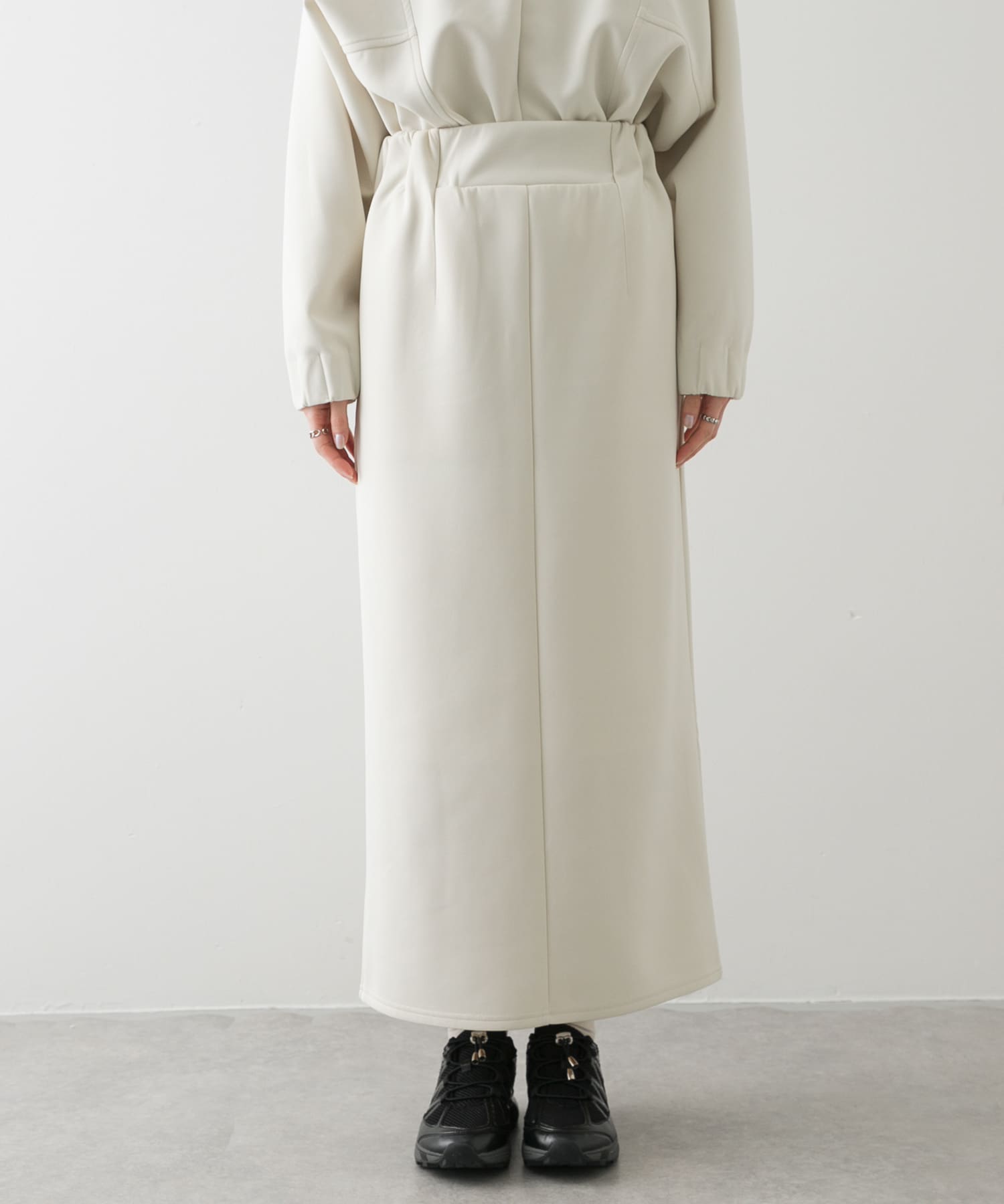 身長：169cm サイズ：one