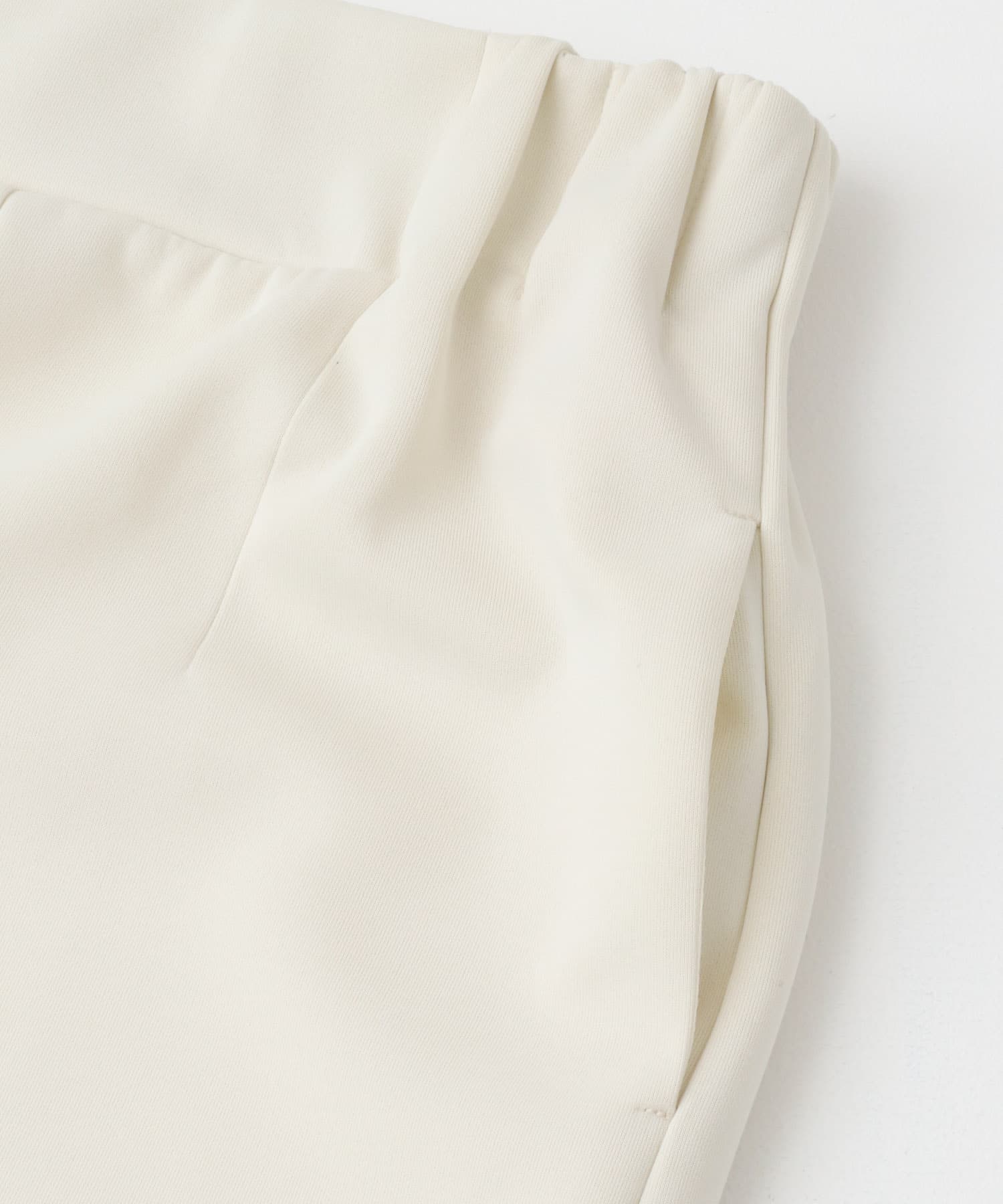 ダンボールカットストレートスカート IVORY one