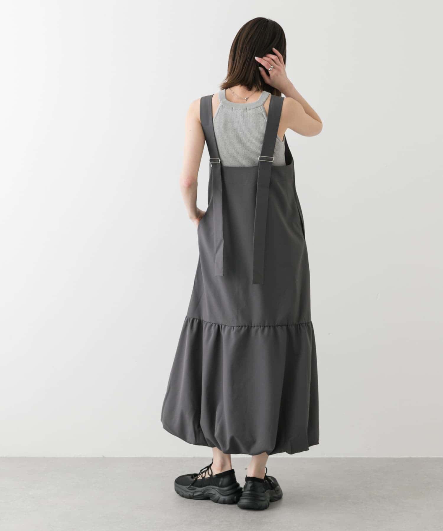 身長：169cm サイズ：one