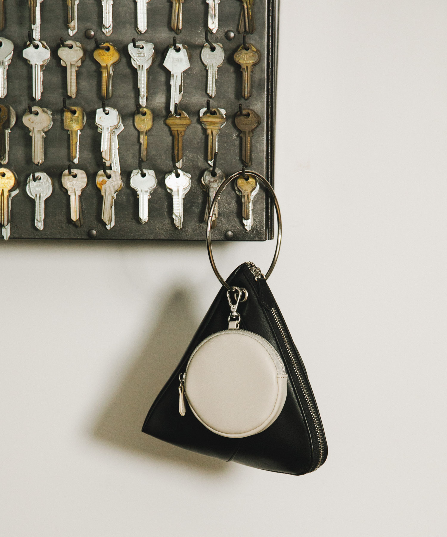 フープハンドルバッグ