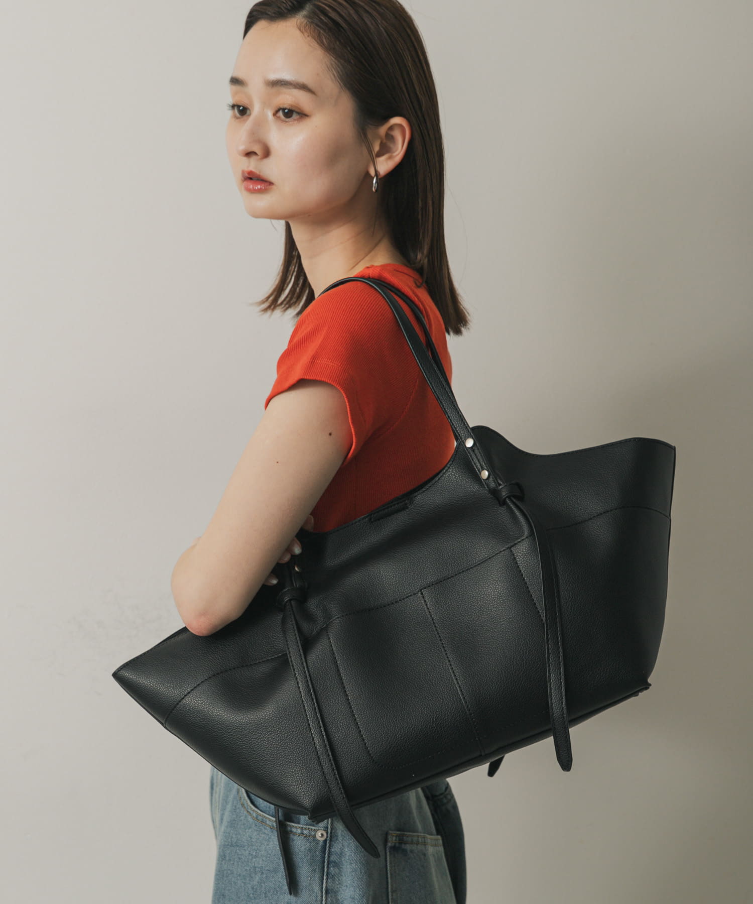 アウトポケットトートバッグ BLACK one