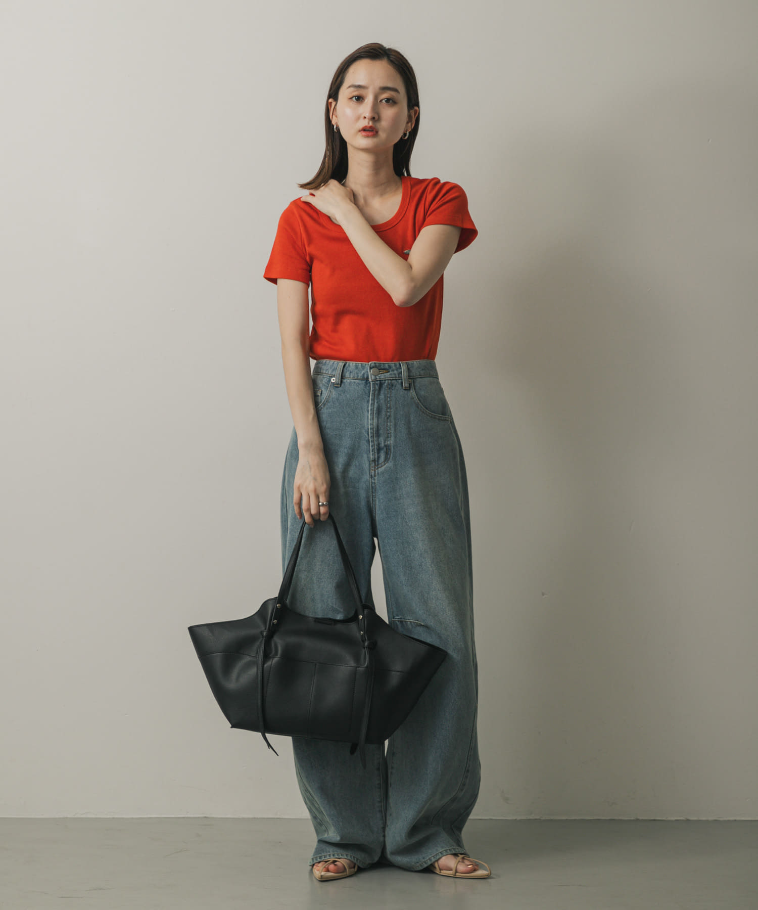 アウトポケットトートバッグ BLACK one