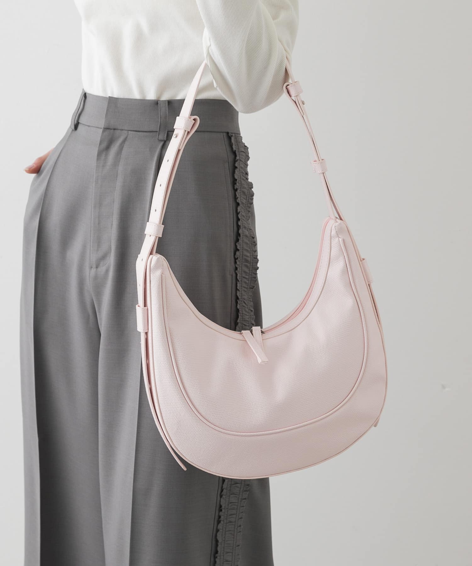 ハーフムーンバッグ L.PINK one