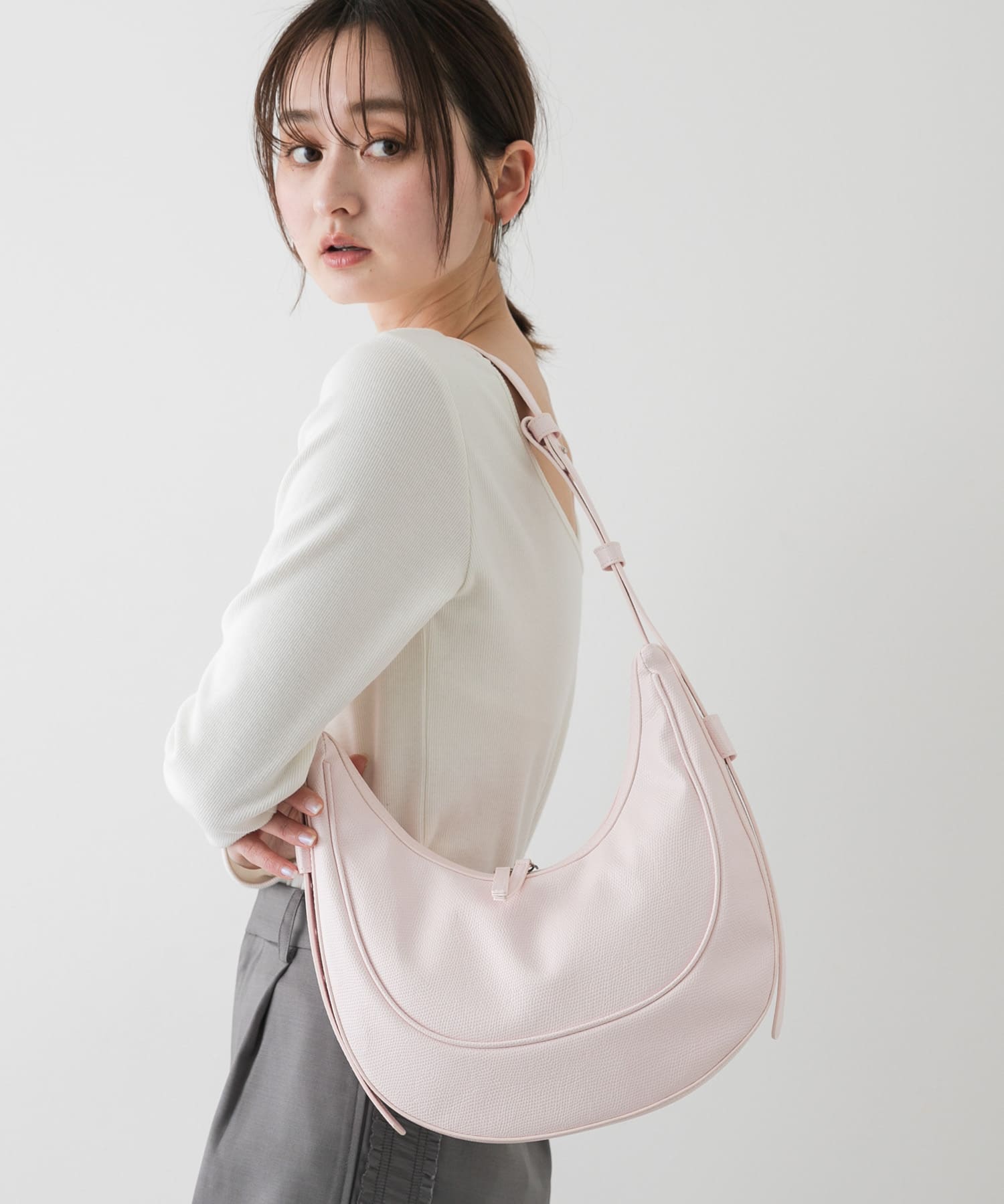 ハーフムーンバッグ L.PINK one