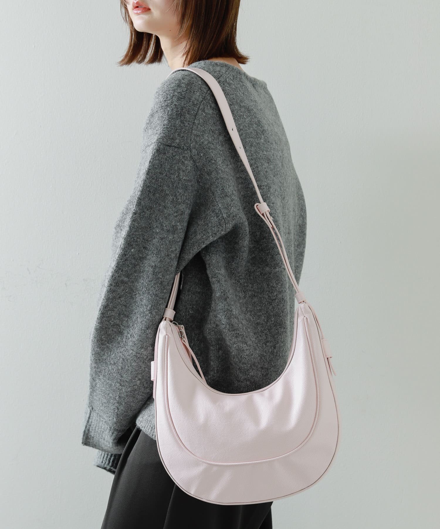 ハーフムーンバッグ L.PINK one