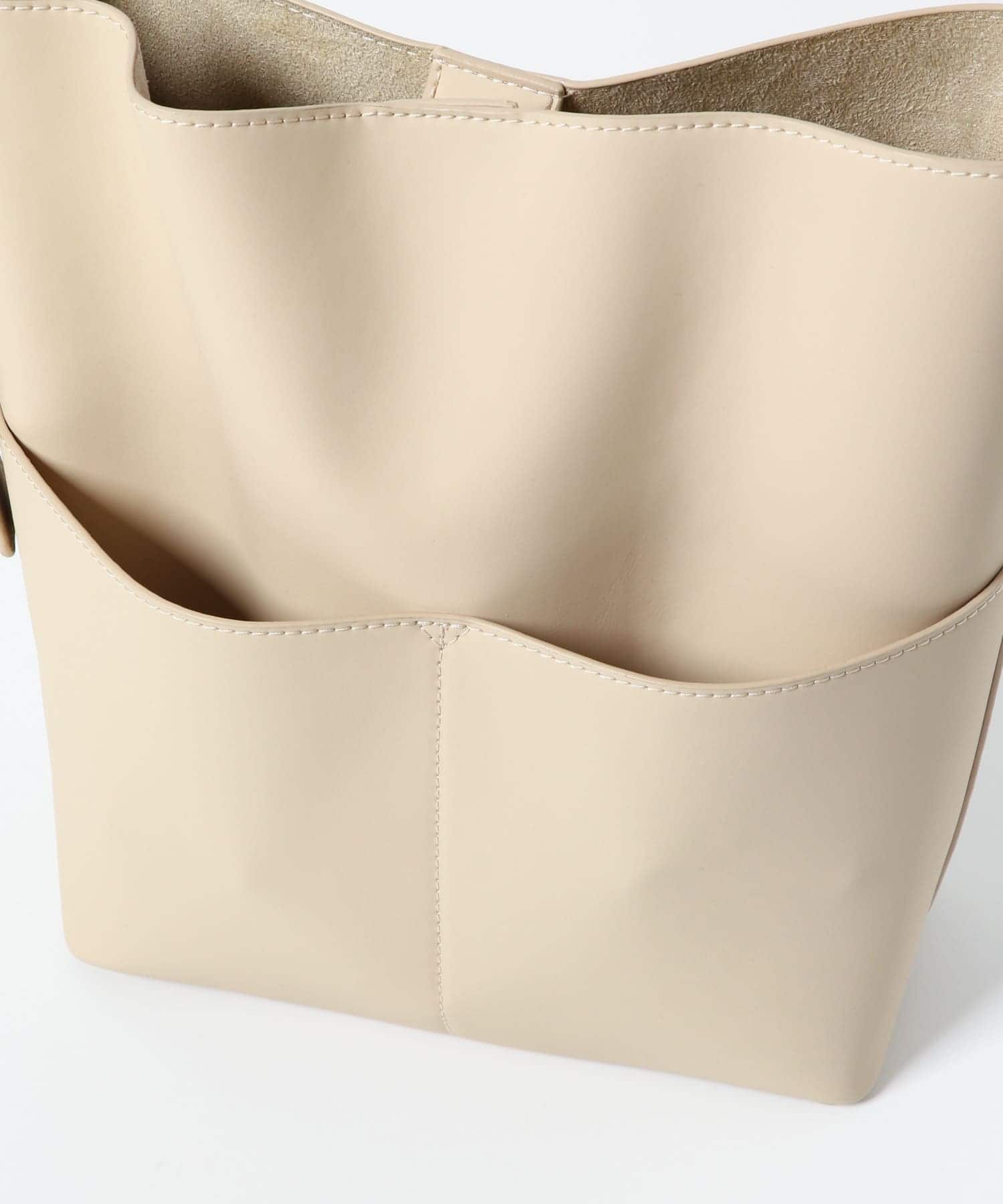 『防汚』アウトポケットショルダーバッグ BEIGE one