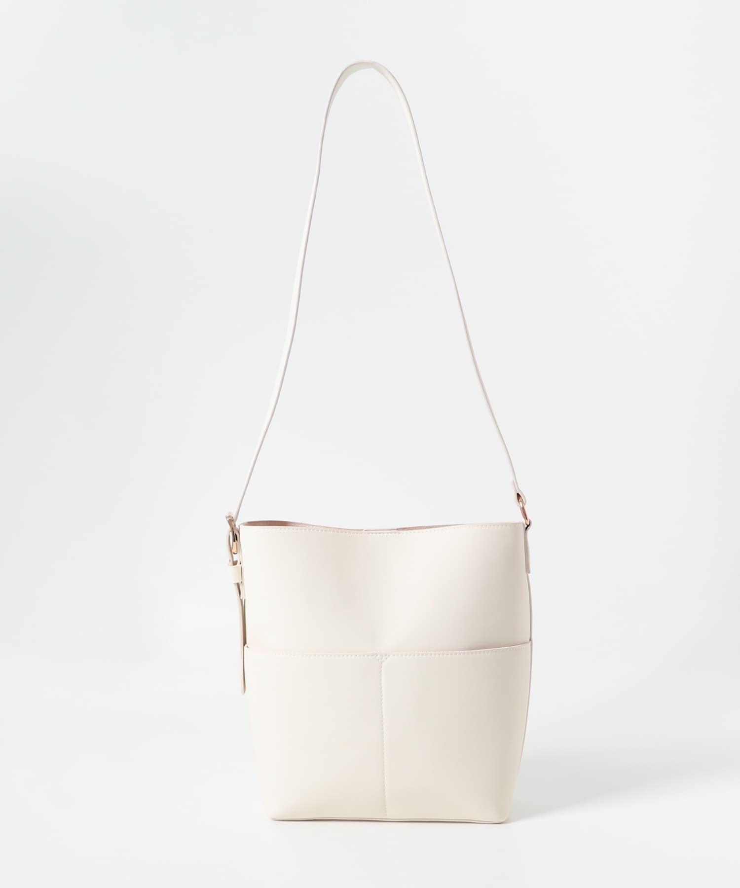 『防汚』アウトポケットショルダーバッグ IVORY one