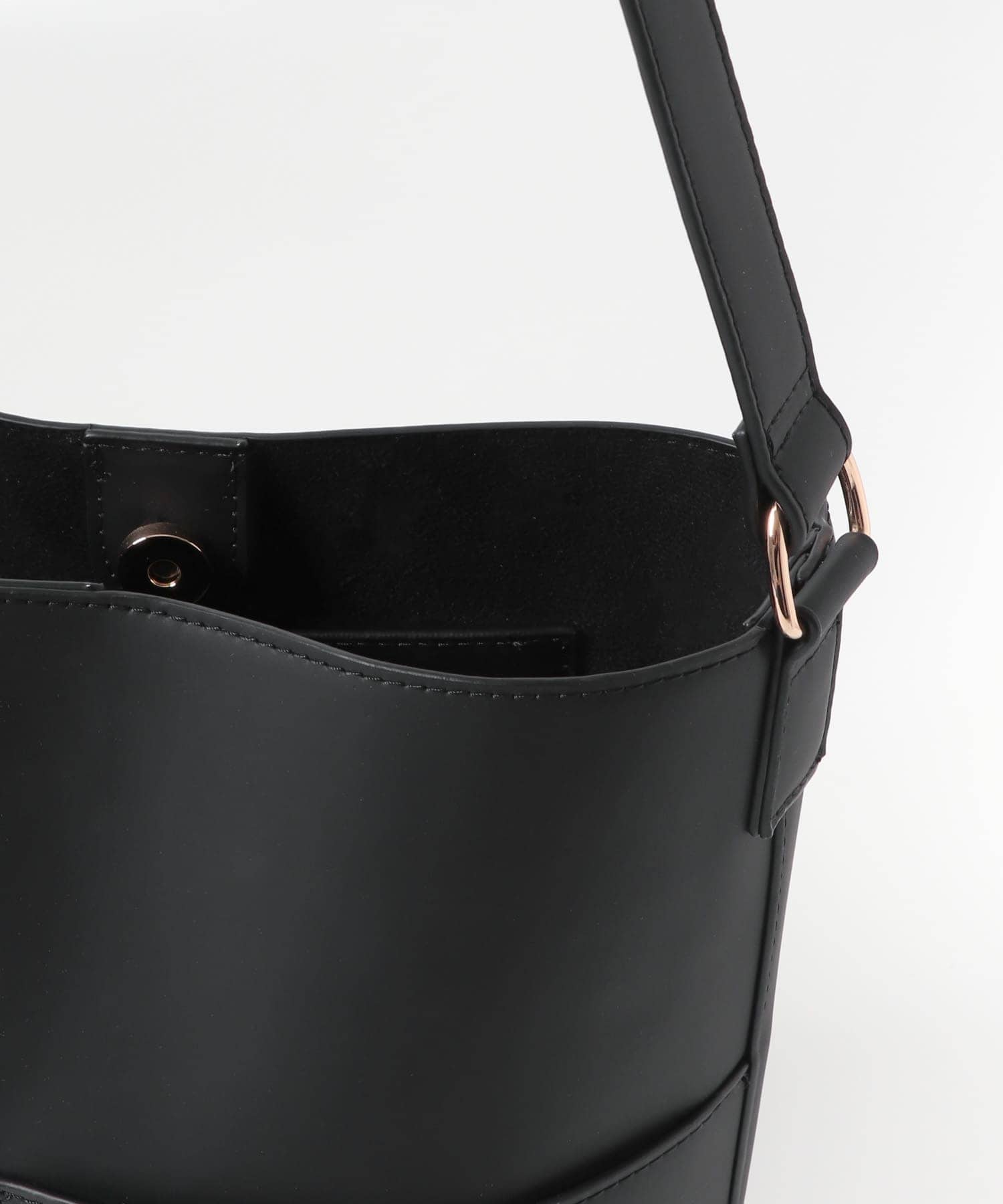 『防汚』アウトポケットショルダーバッグ BLACK one