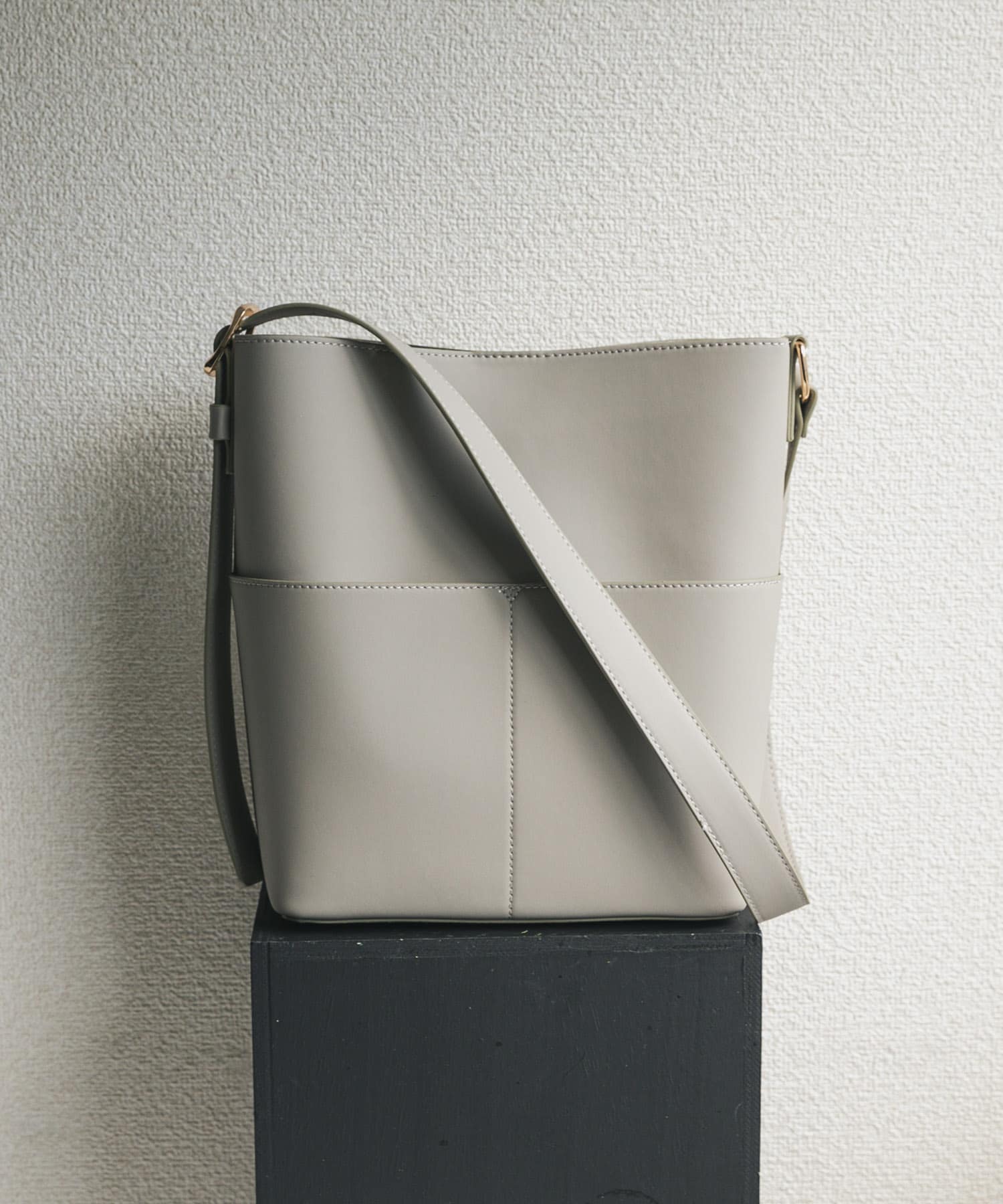 『防汚』アウトポケットショルダーバッグ