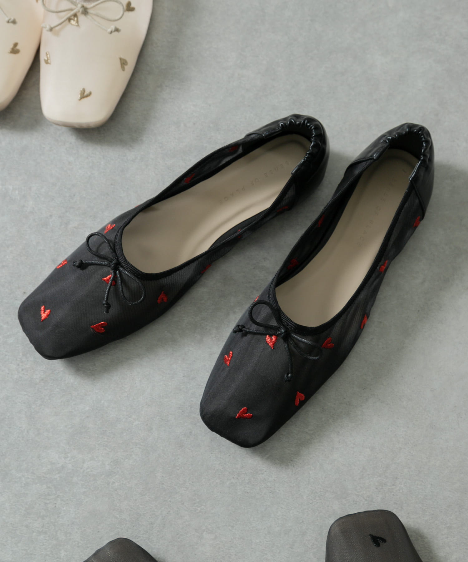 BLK×RED