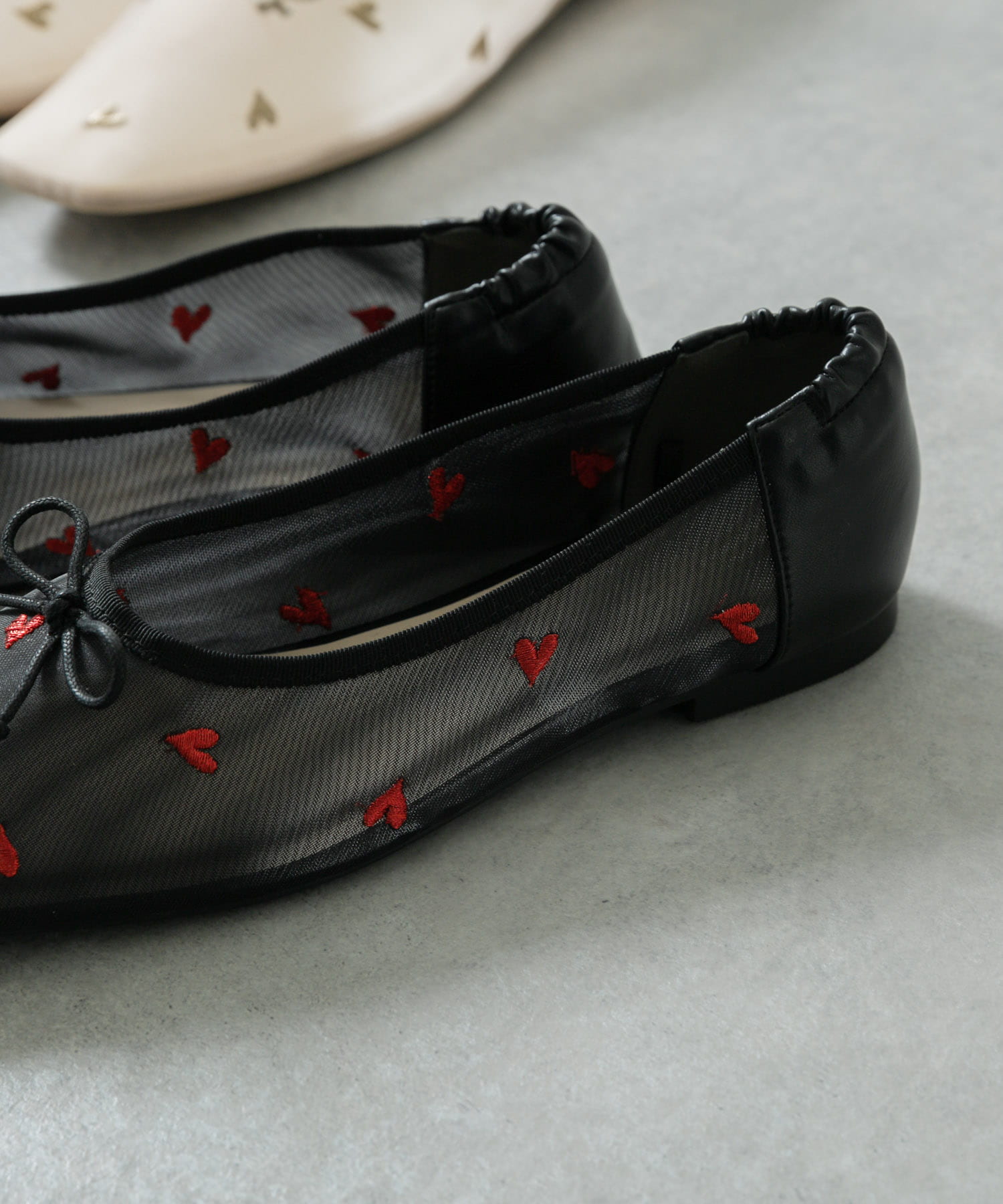 BLK×RED