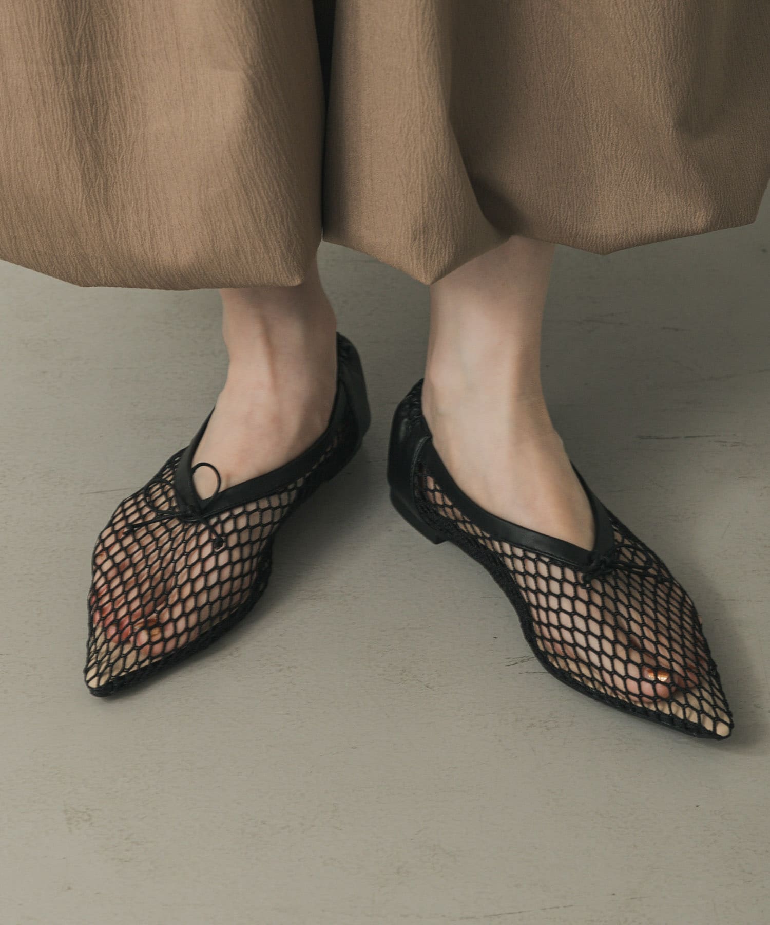 メッシュポインテッドシューズ BLACK S