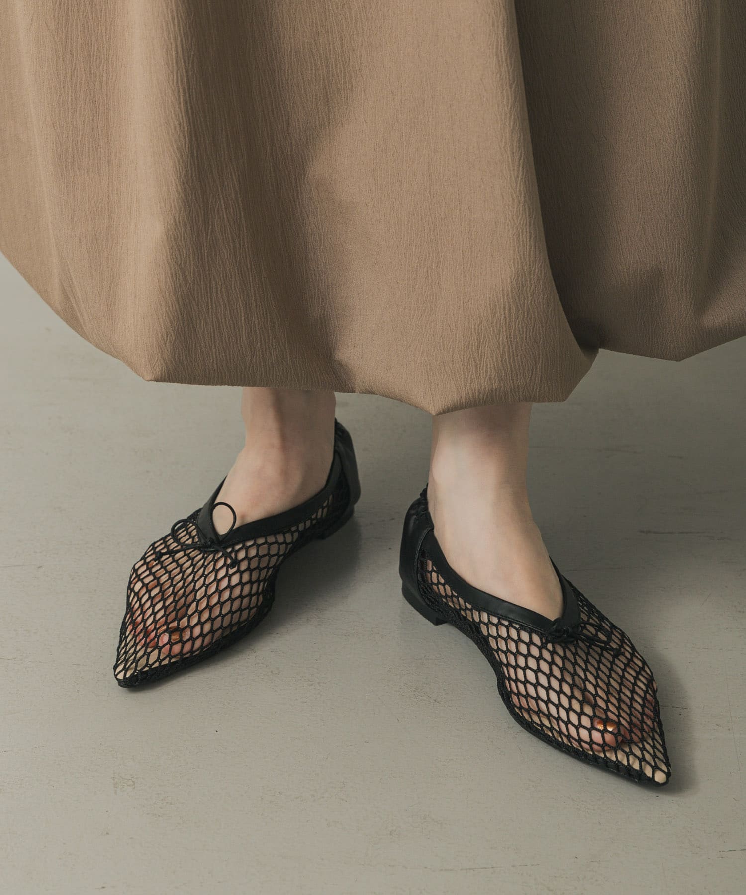 メッシュポインテッドシューズ BLACK S