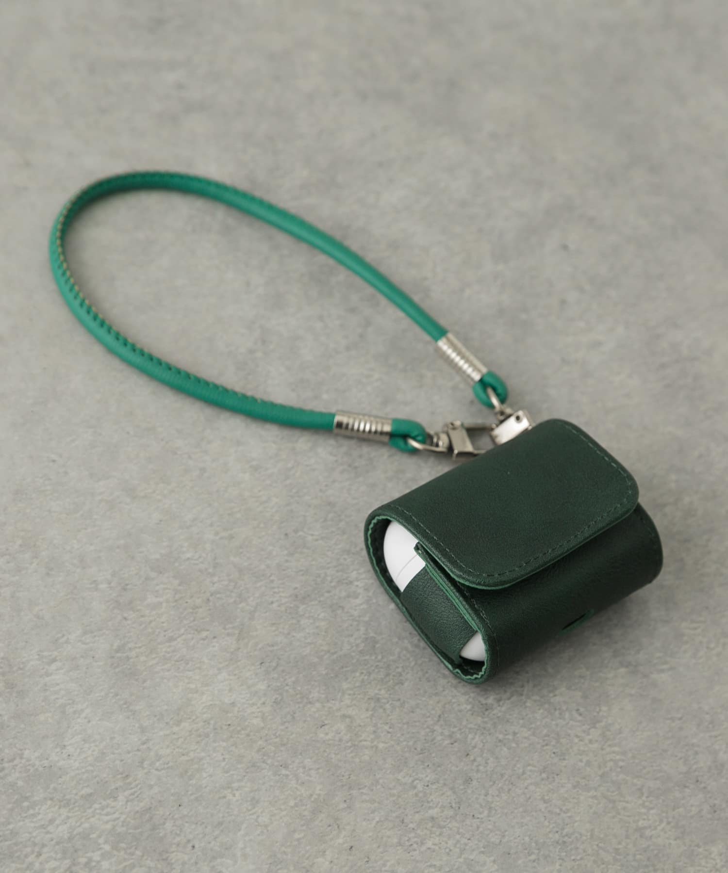 『WEB/一部店舗限定』イヤホンケース GREEN one