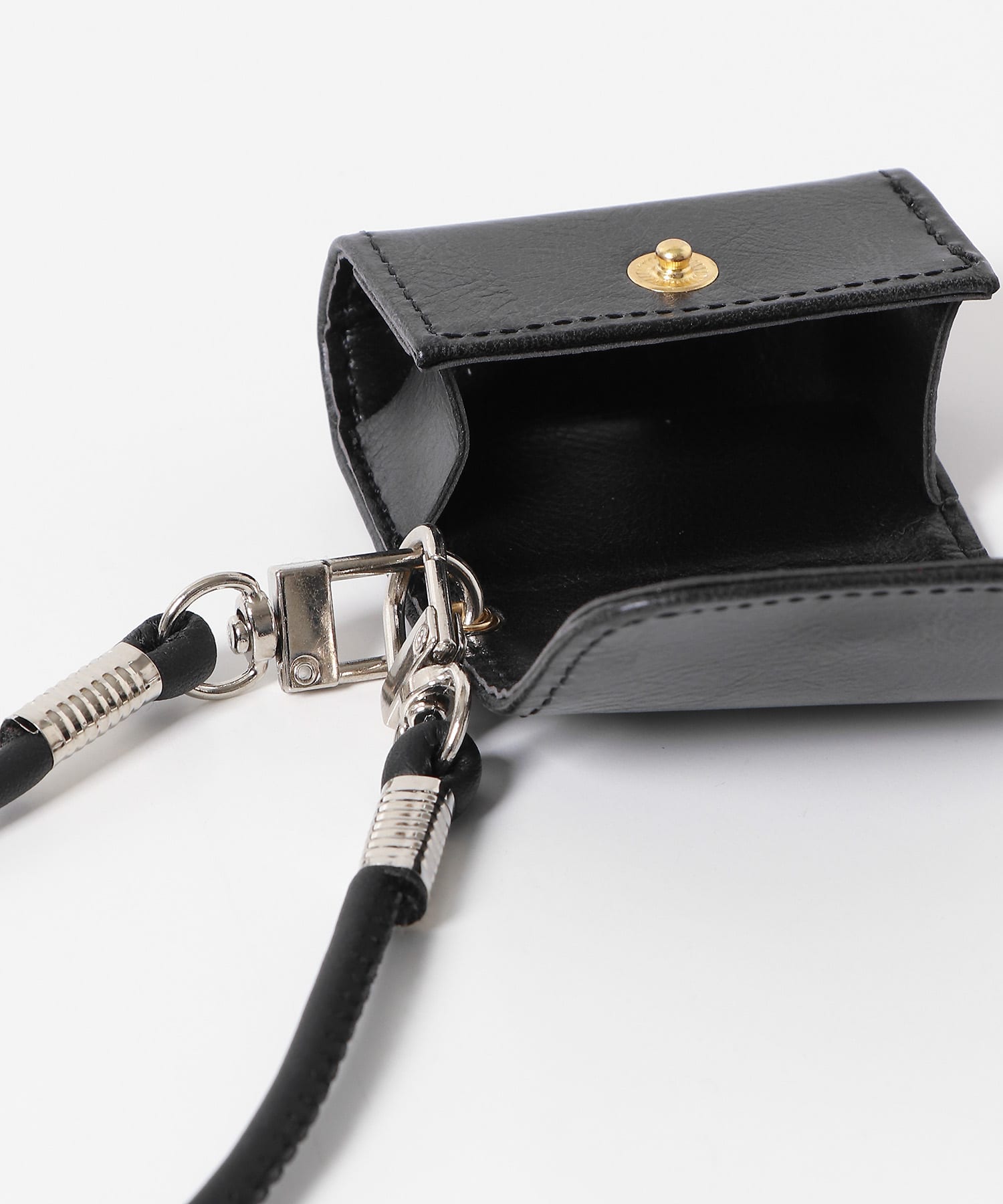 『WEB/一部店舗限定』イヤホンケース BLACK one