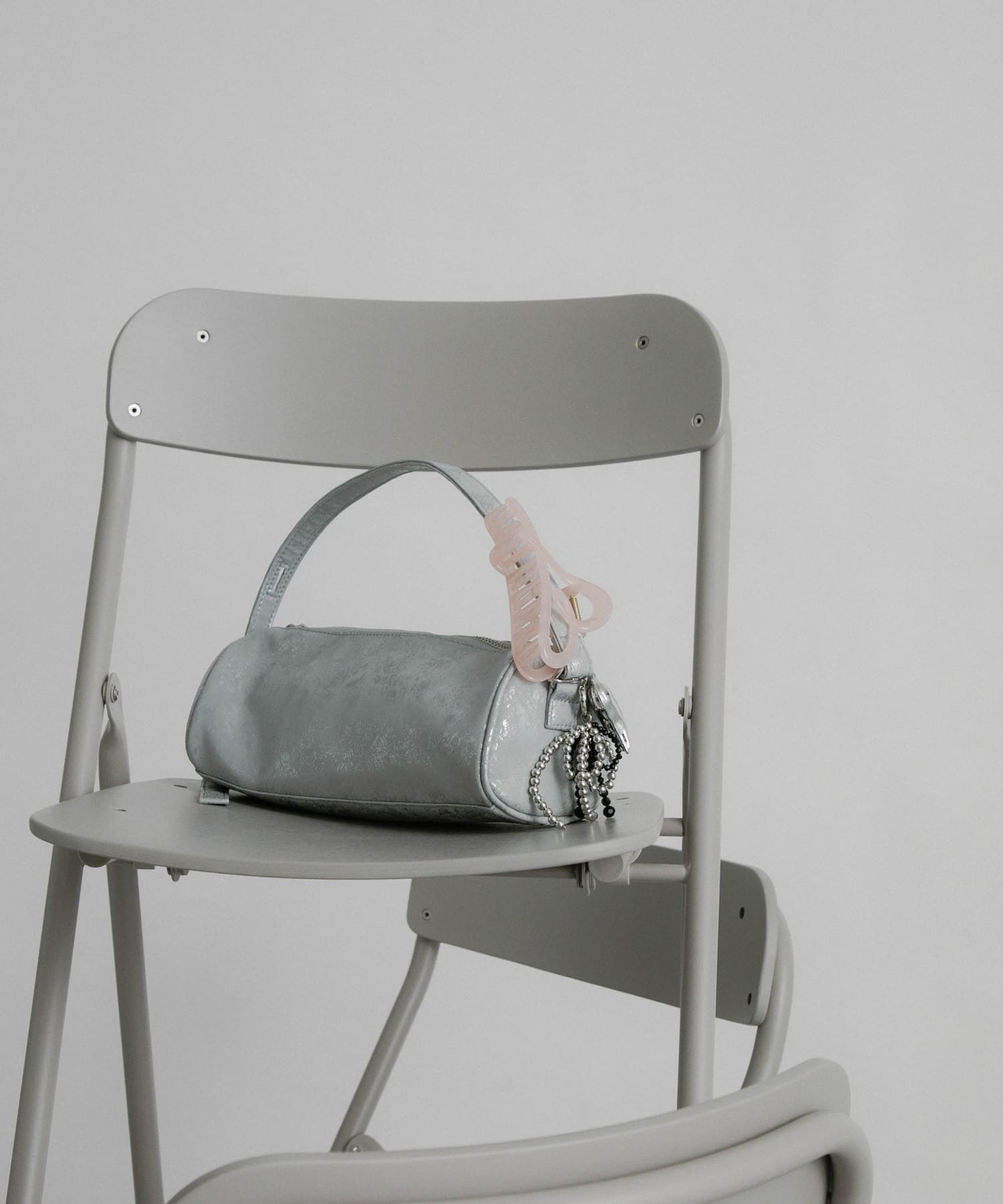 『WEB/一部店舗限定』リボンチャーム BLACK one