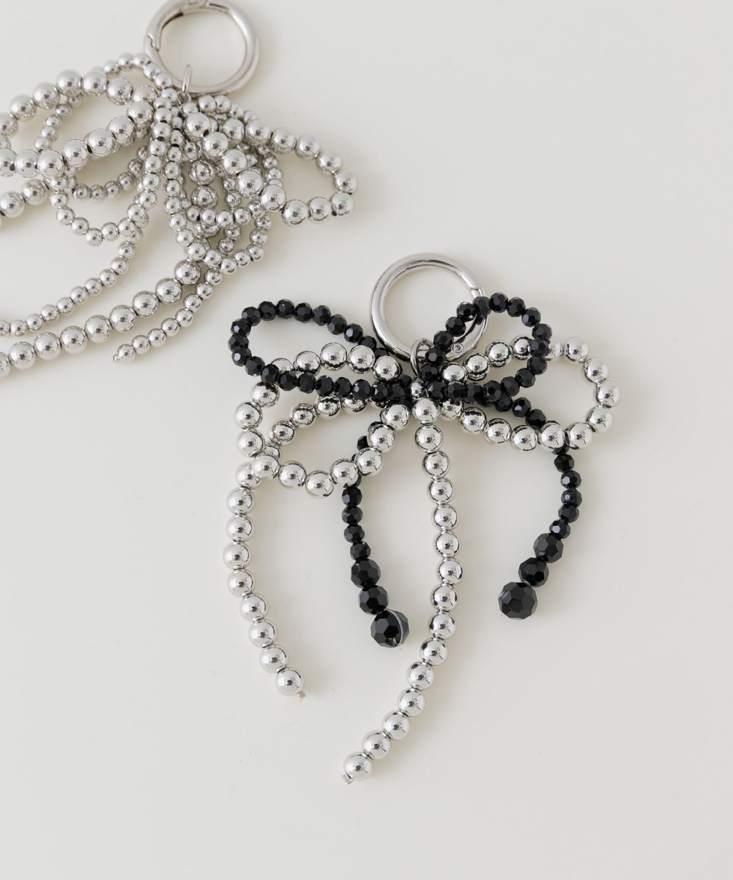 『WEB/一部店舗限定』リボンチャーム BLACK one