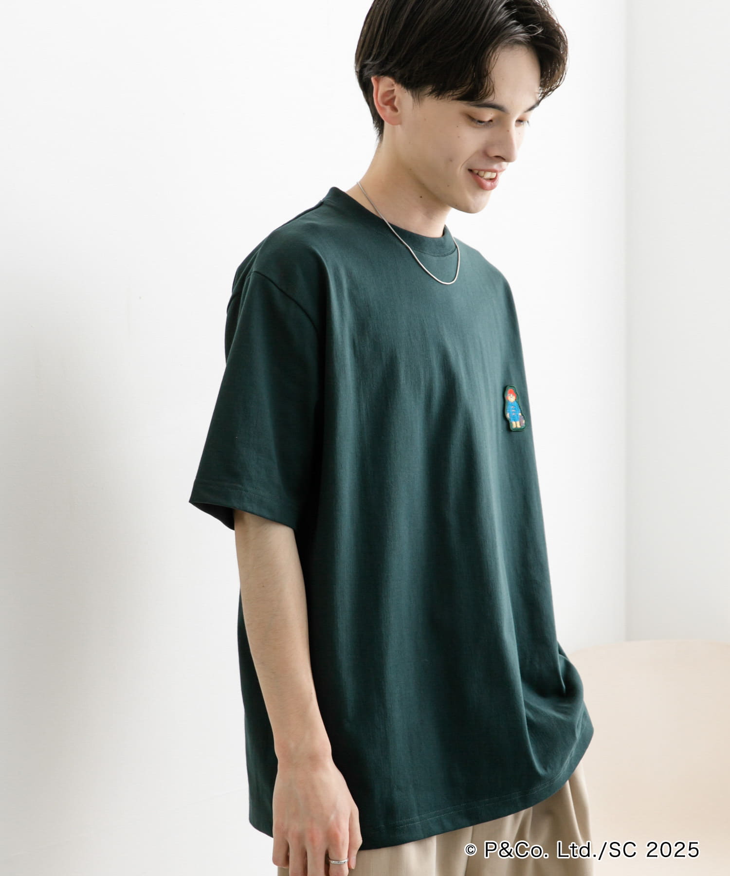 GREEN