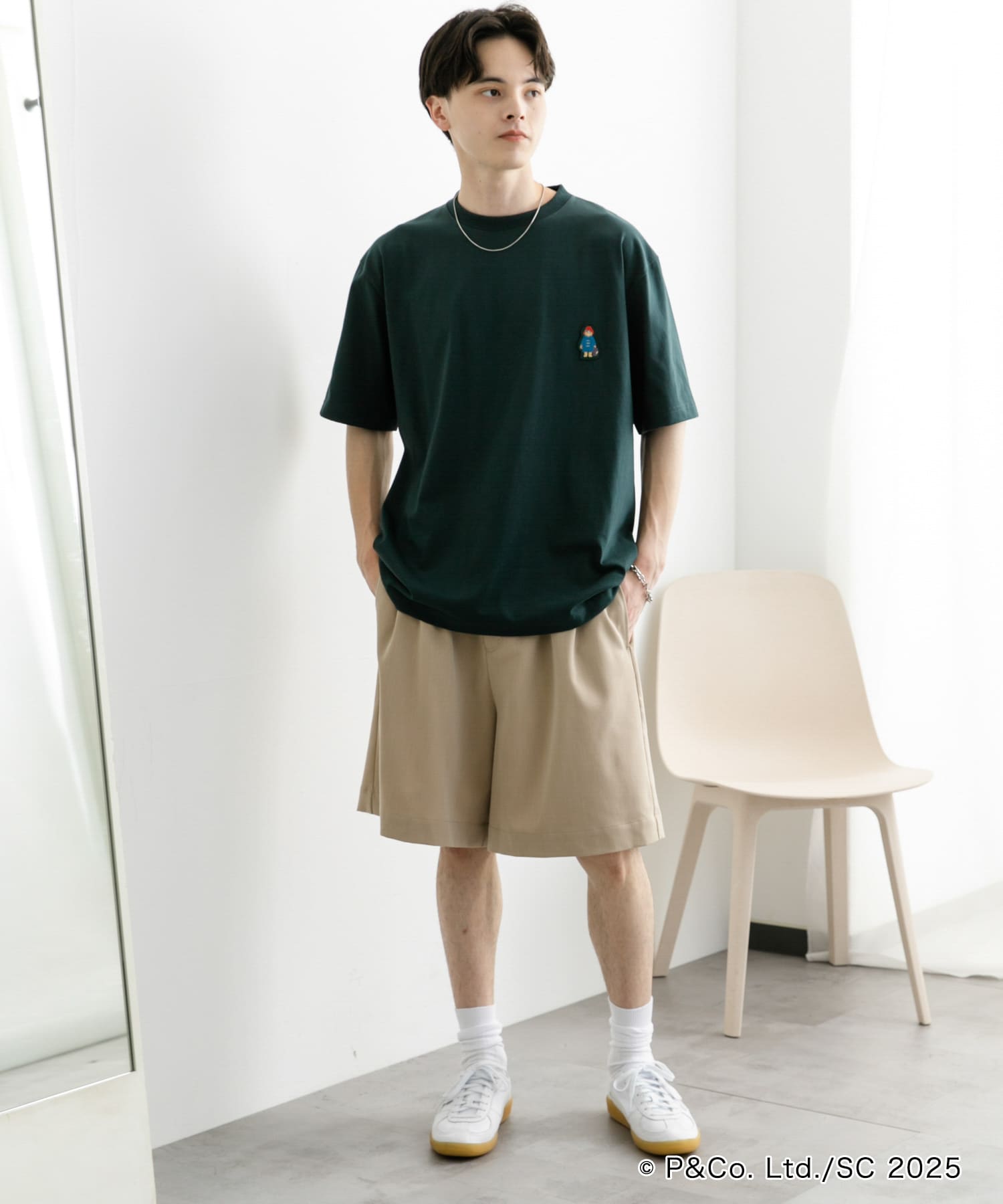 GREEN
