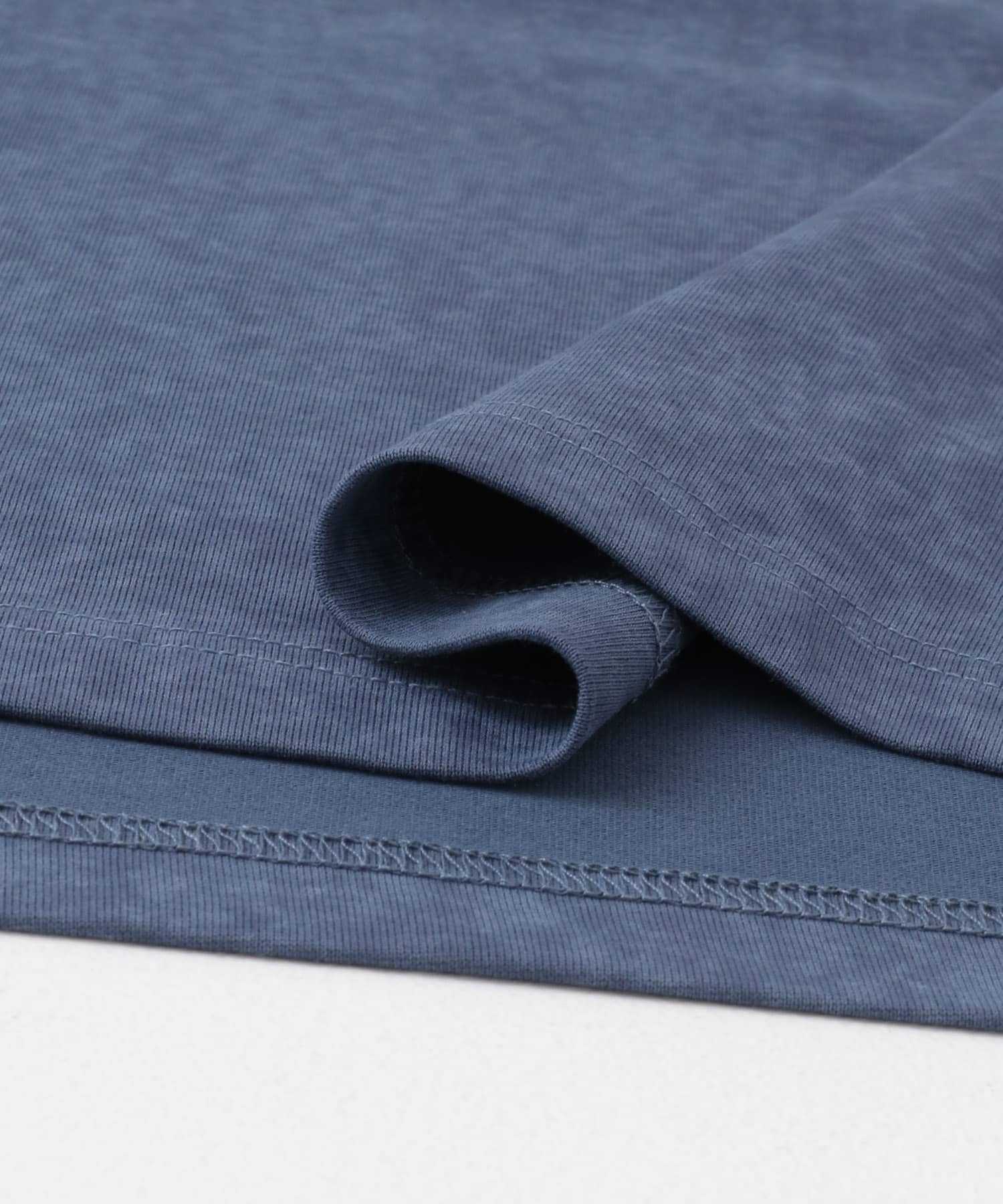 スノーダイクルーネックロゴTシャツ BLUE M