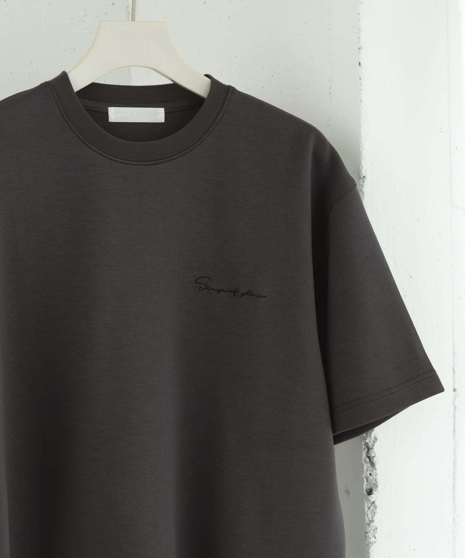 『一部WEB限定カラー』『ユニセックス』シシュウダンボールポンチショートスリーブTシャツ CHA×BLK L