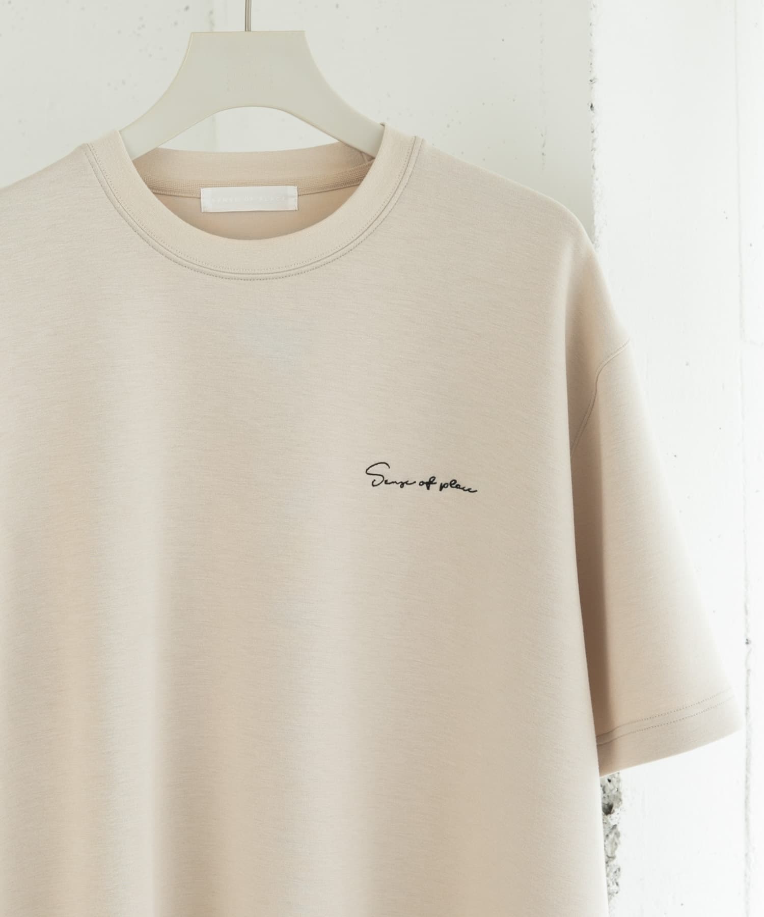 『一部WEB限定カラー』『ユニセックス』シシュウダンボールポンチショートスリーブTシャツ GRE×BLK L