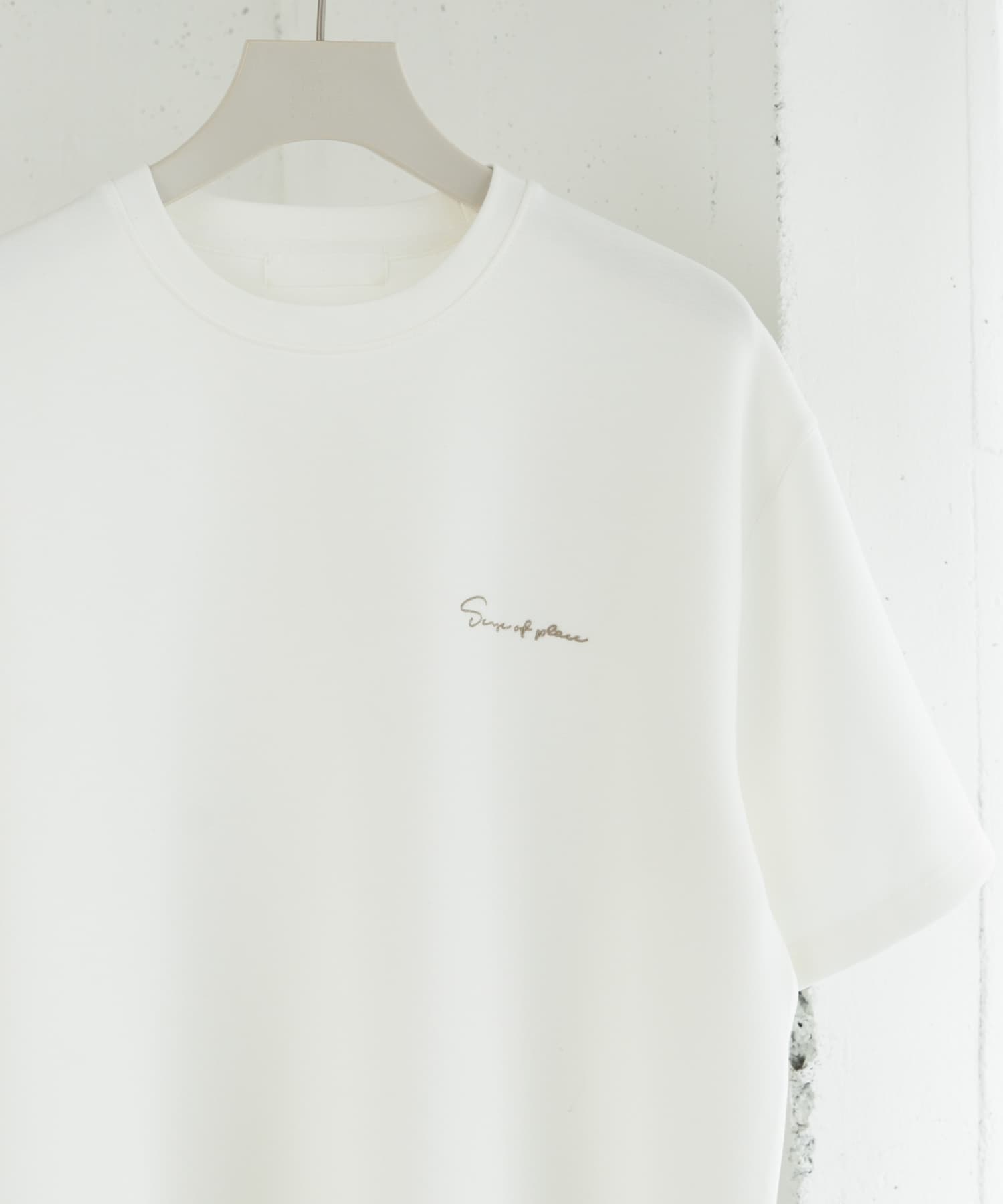 『一部WEB限定カラー』『ユニセックス』シシュウダンボールポンチショートスリーブTシャツ WHT×WHT M