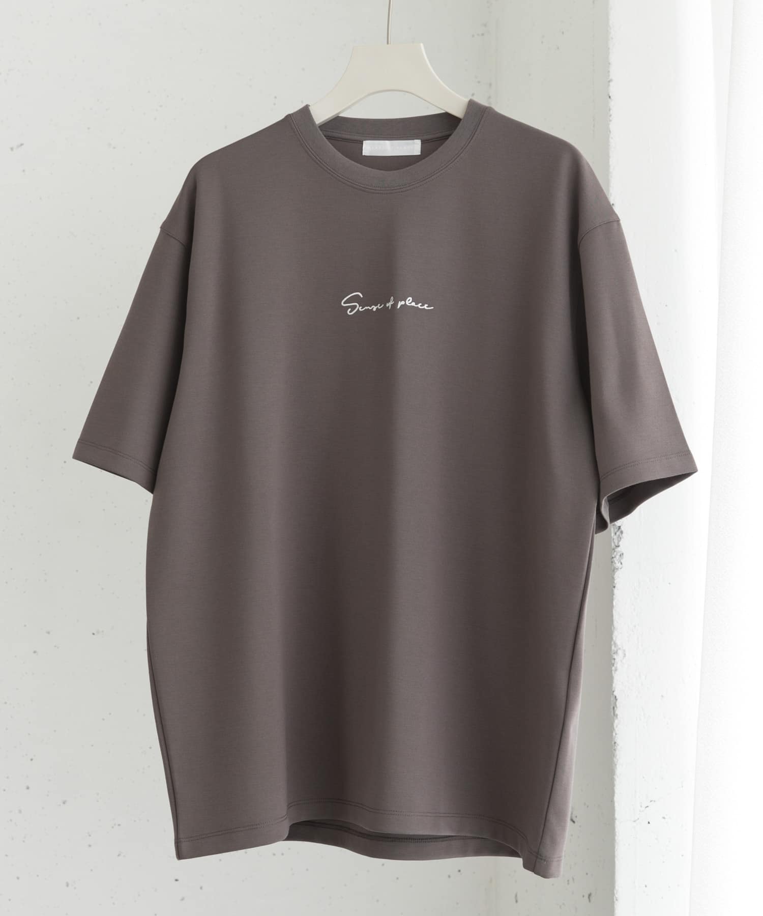 『ユニセックス』シシュウポンチショートスリーブTシャツ CHA×WHT L