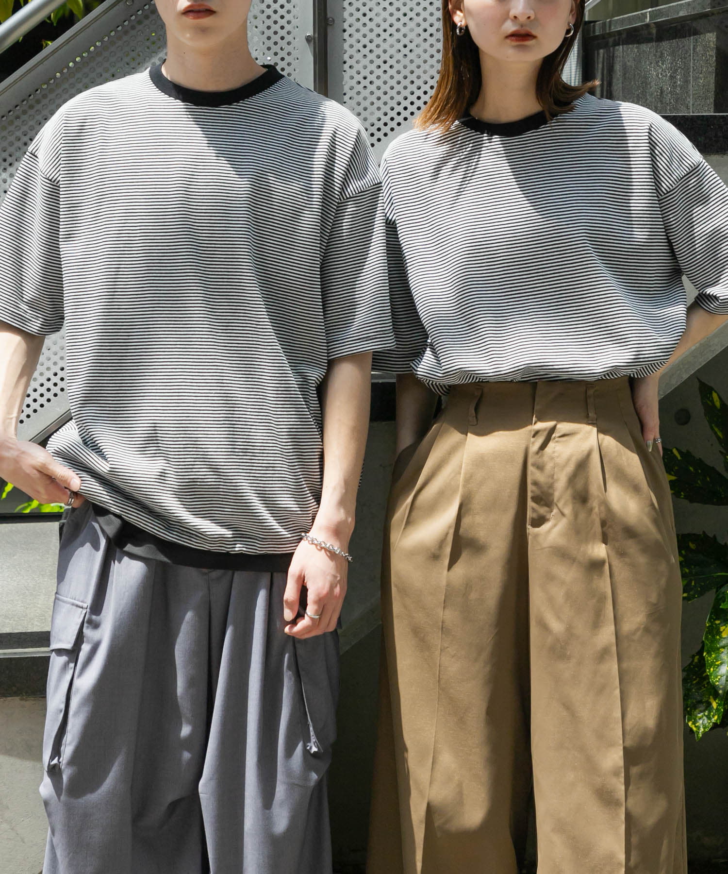 『ユニセックス』アソートドローコードショートスリーブTシャツ