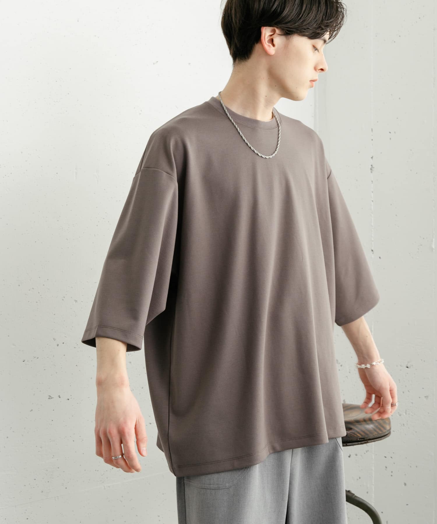 『ユニセックス』ポンチエクストラルーズTシャツ