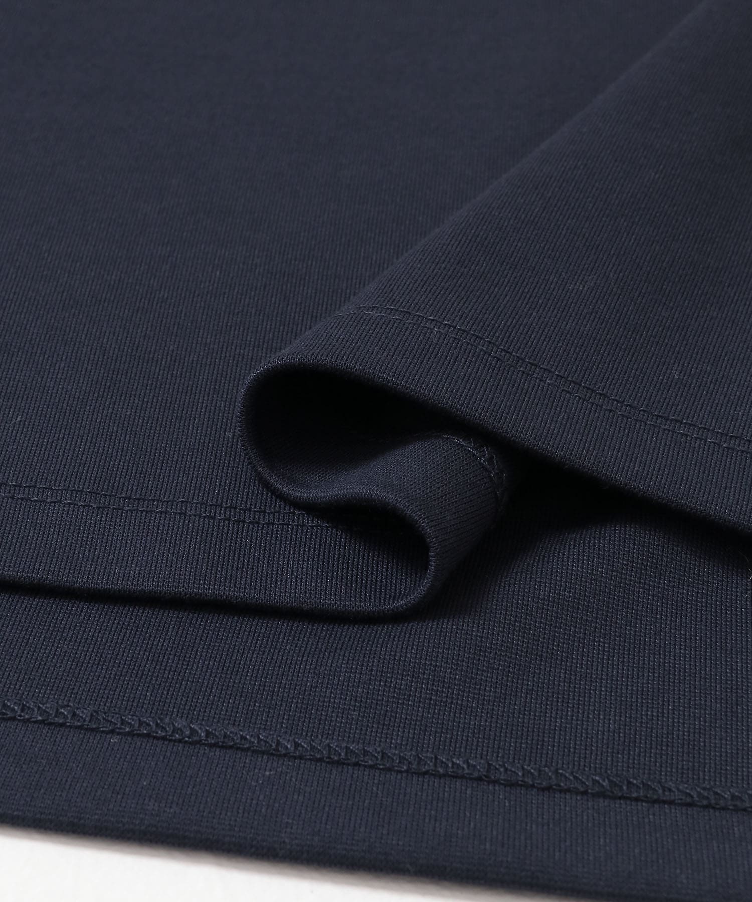 『ユニセックス』ポンチエクストラルーズTシャツ NAVY M