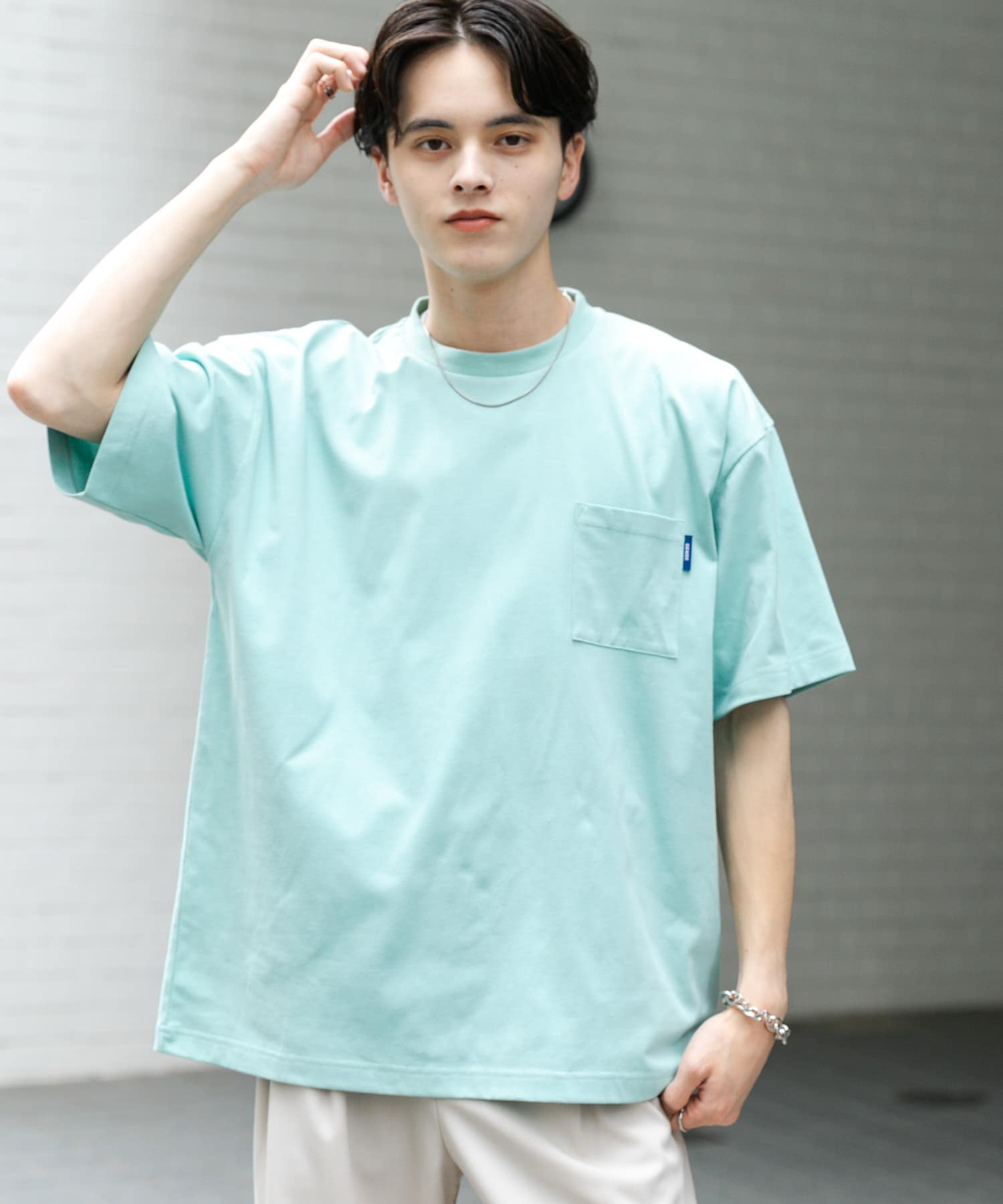 身長：173cm サイズ：L