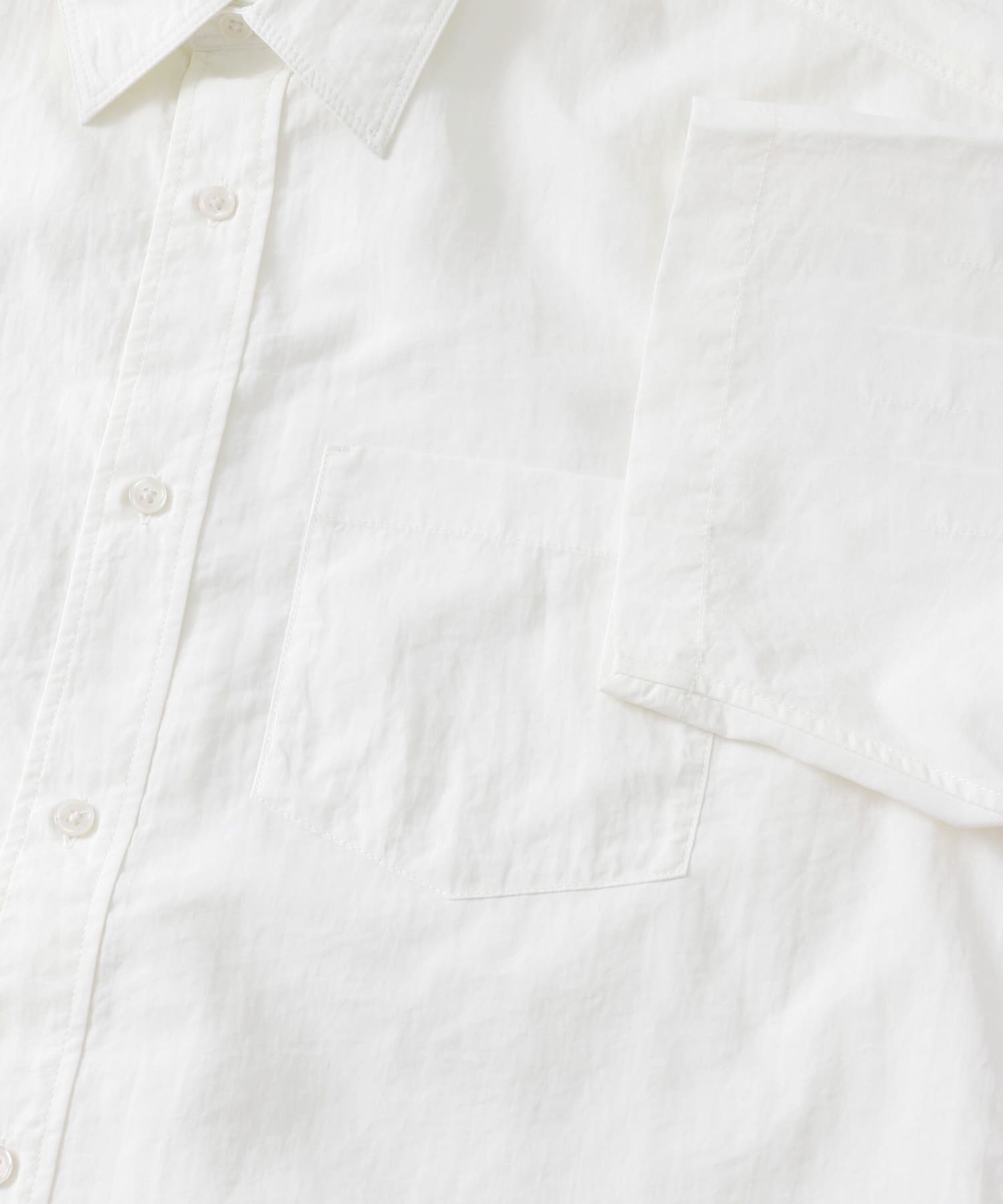 ナイロンレギュラーカラールーズショートスリーブシャツ WHITE M
