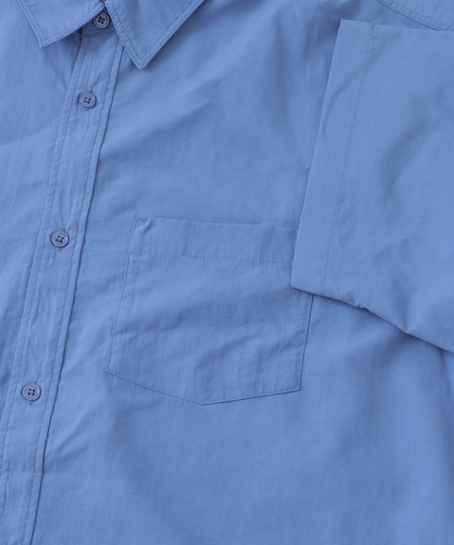 ナイロンレギュラーカラールーズショートスリーブシャツ BLUE M