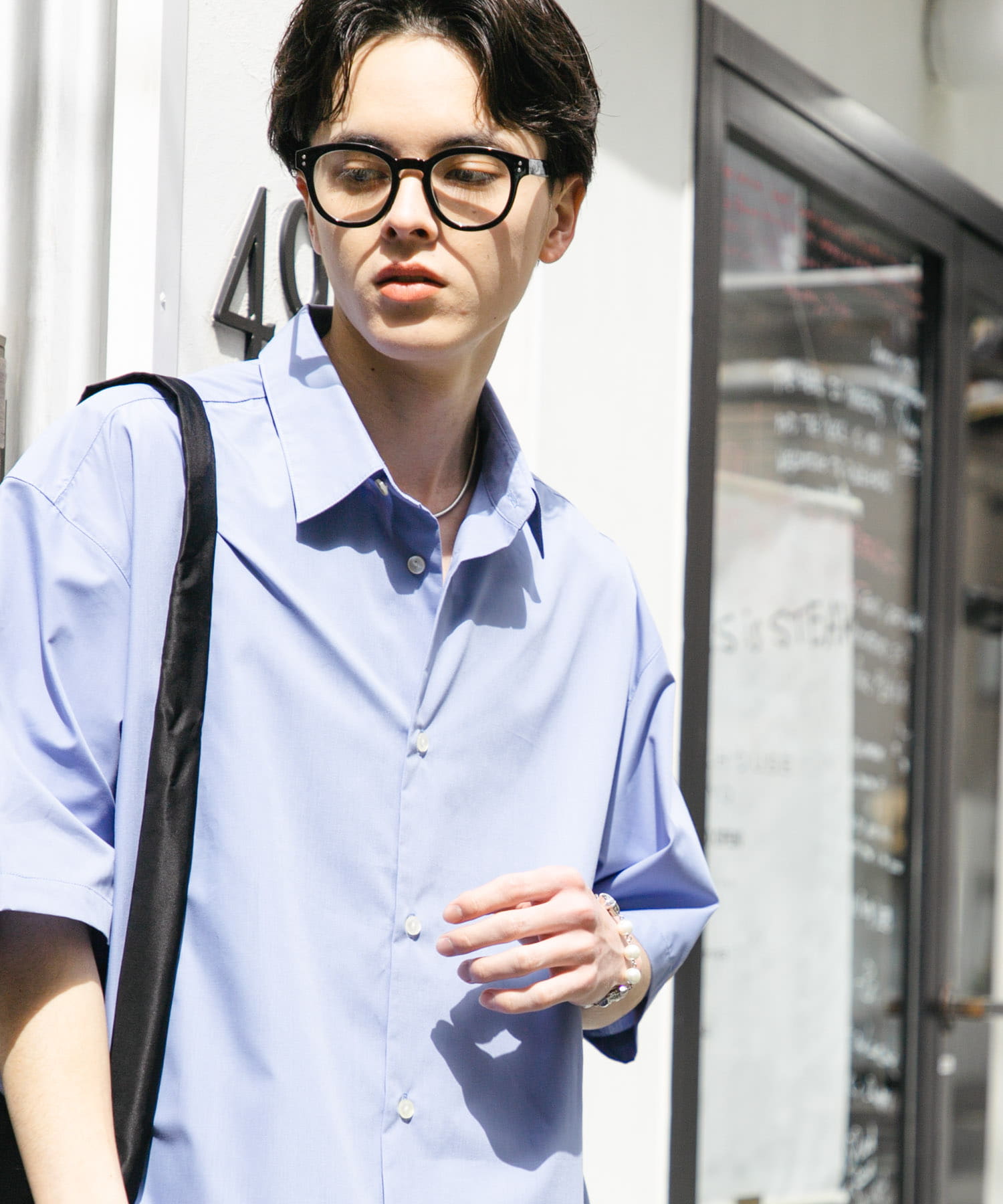 ユニセックス』リラックスフィットレギュラーカラーショートスリーブ