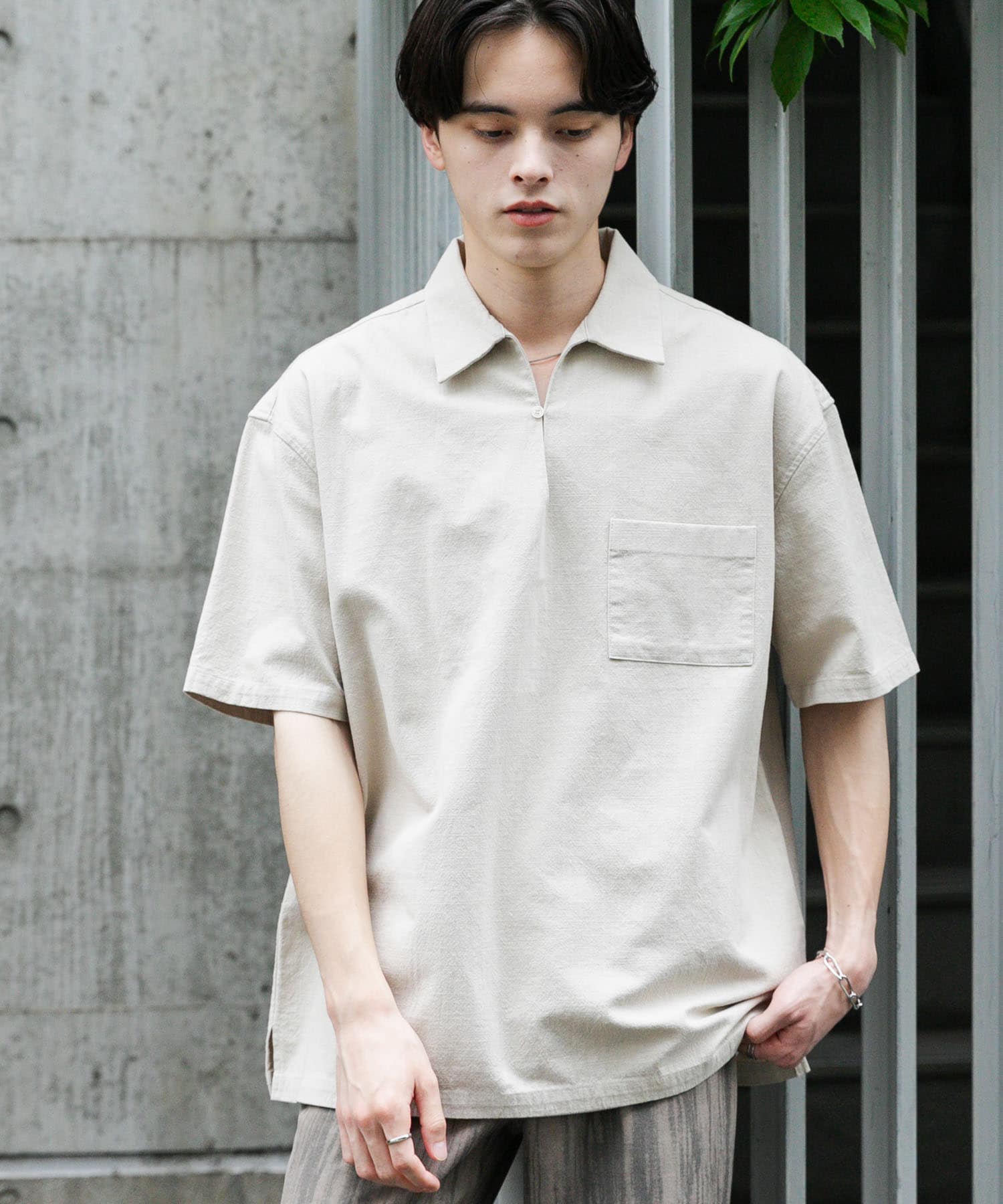 ドライタッチプルオーバーショートスリーブシャツ