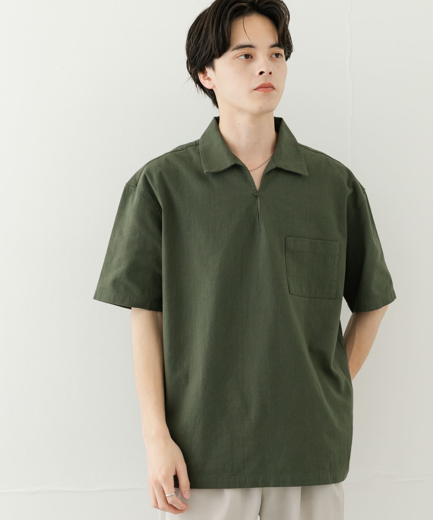 GREEN