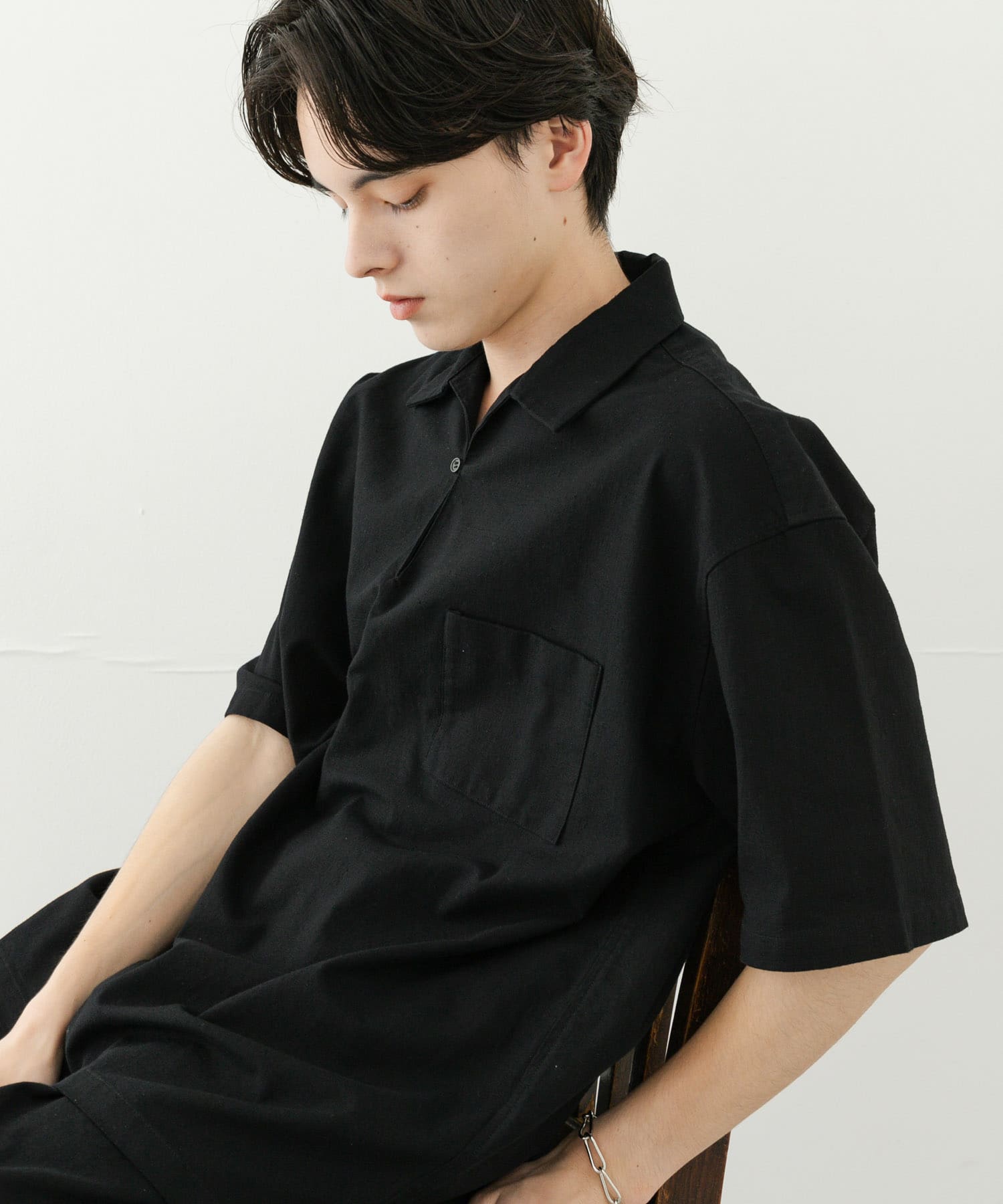 ドライタッチプルオーバーショートスリーブシャツ