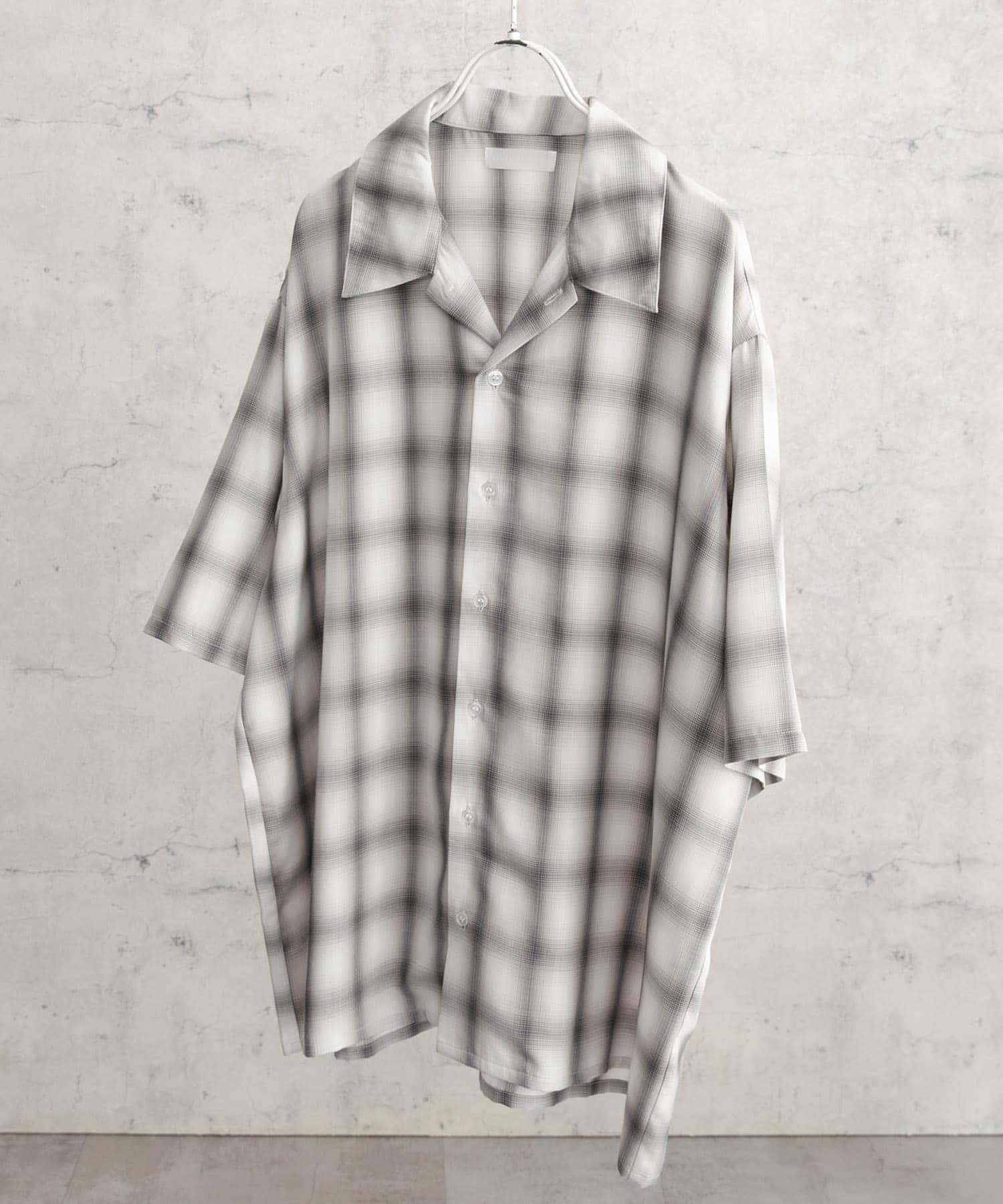 『ユニセックス』オンブレーチェックショートスリーブシャツ WHITE L