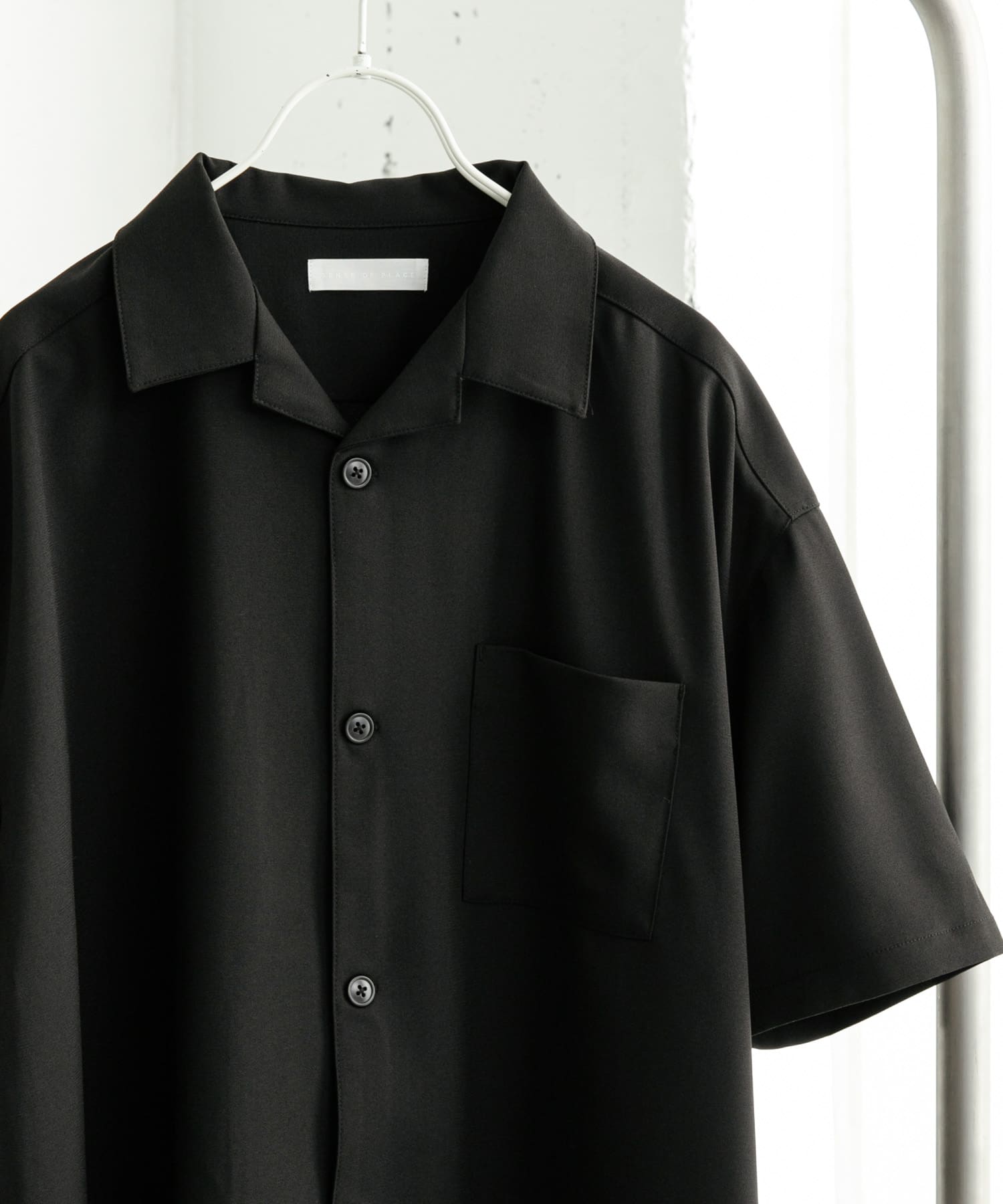『ユニセックス』オープンカラールーズショートスリーブシャツ BLACK S