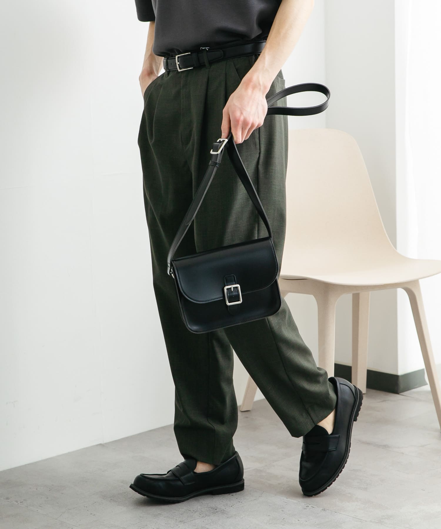 KHAKI
