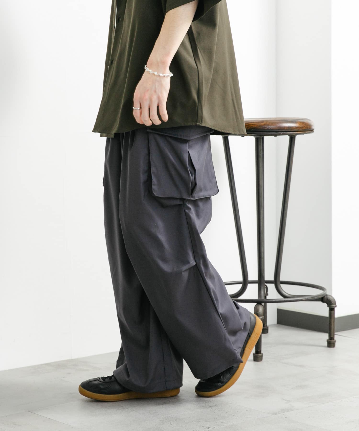 『ユニセックス』ワイドカーゴパンツ