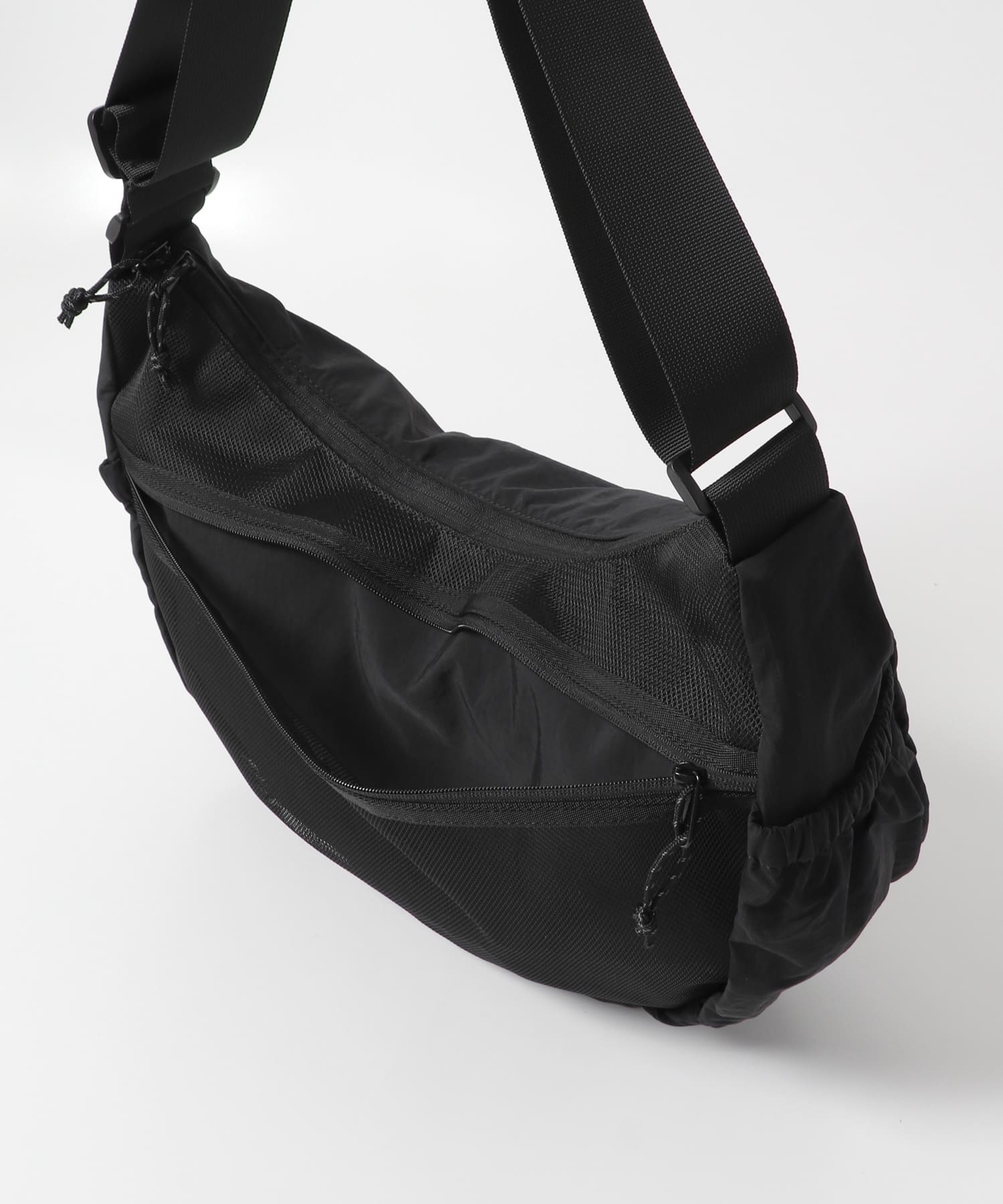 ナイロンメッシュショルダーバッグ BLACK one