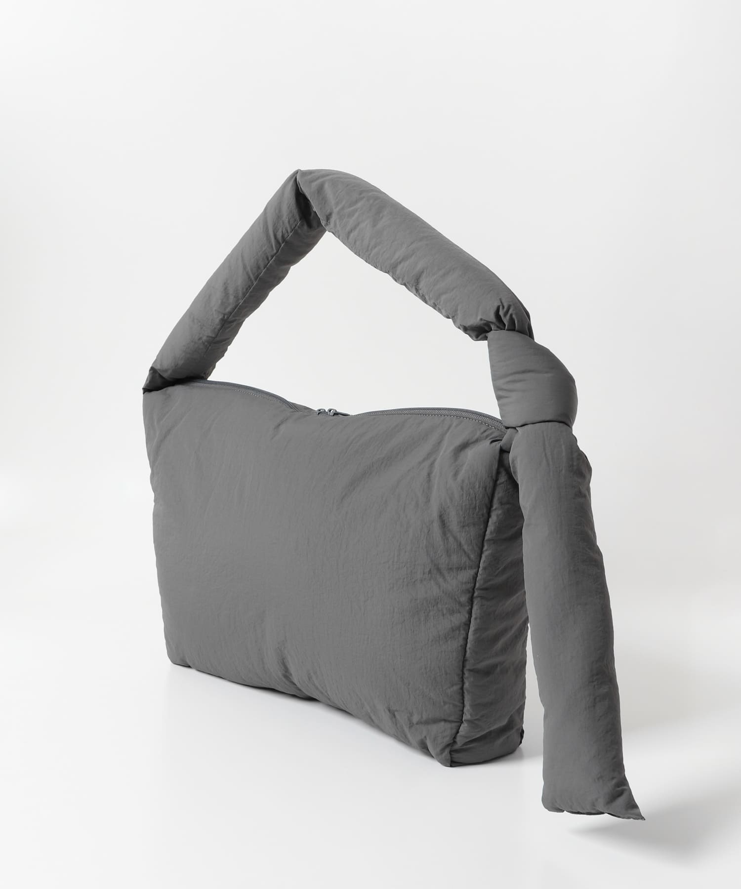ナイロンパデットビックショルダー CHARCOAL one