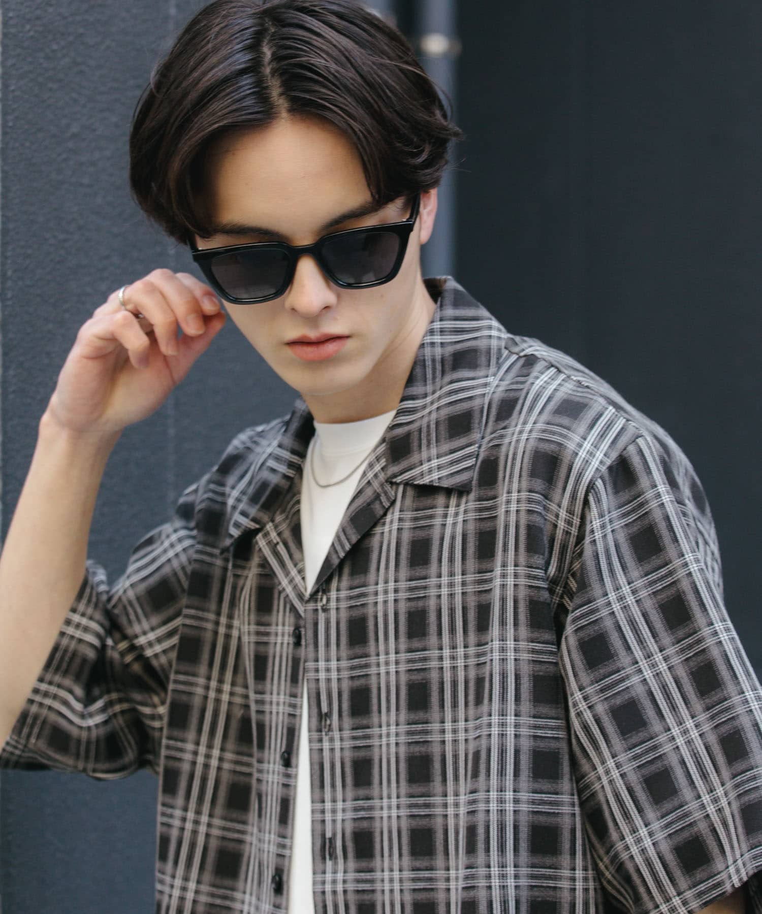 キャットアイサングラス BLACK one