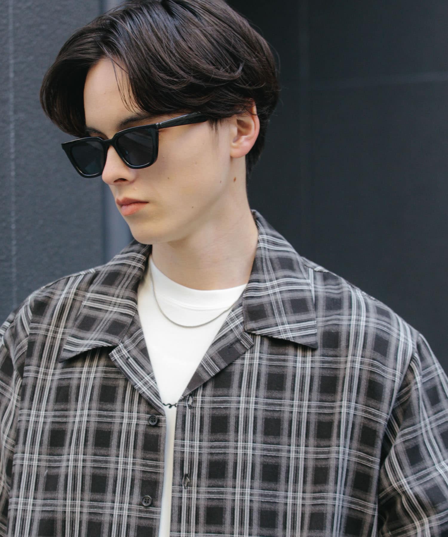 キャットアイサングラス BLACK one