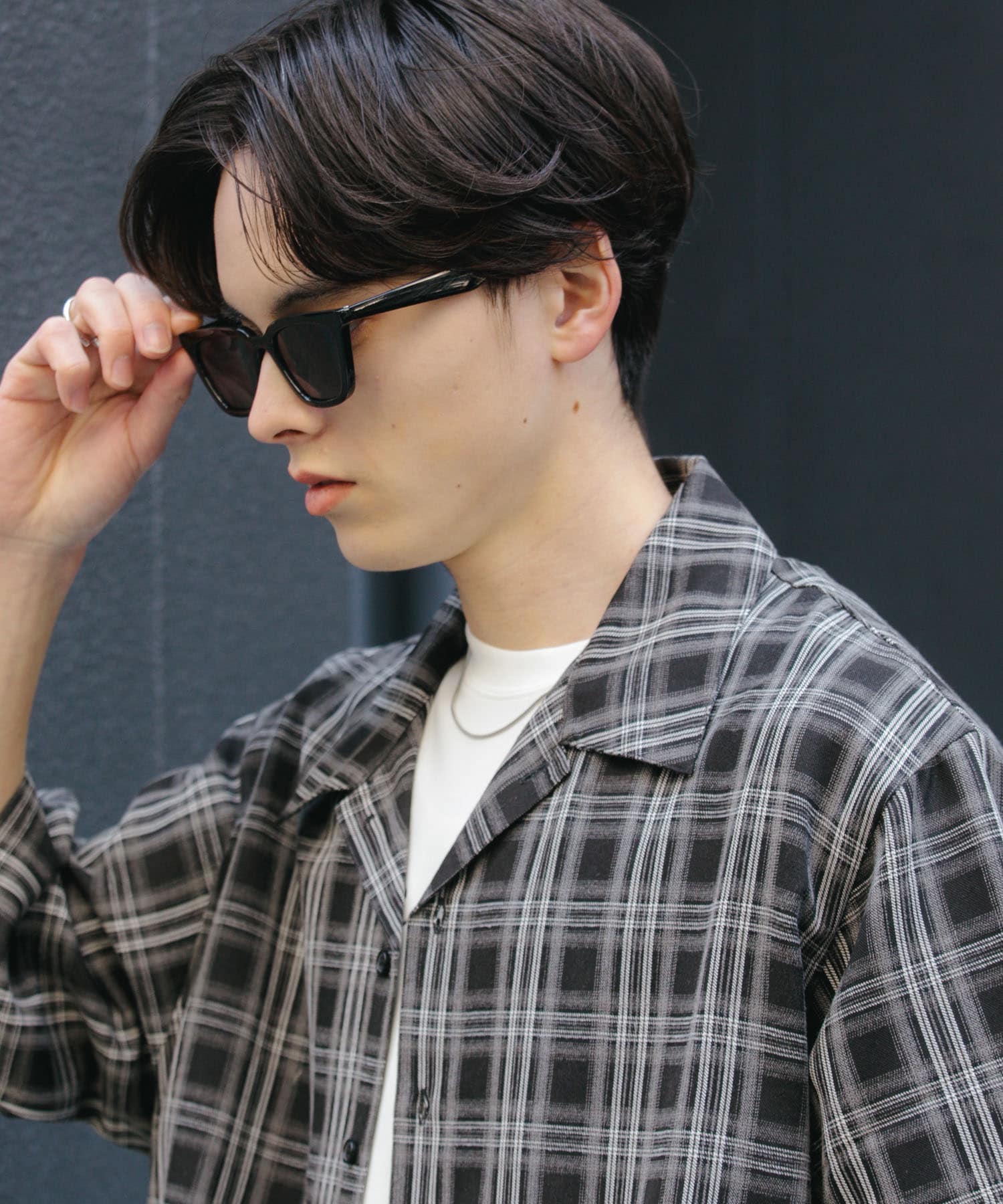 キャットアイサングラス BLACK one